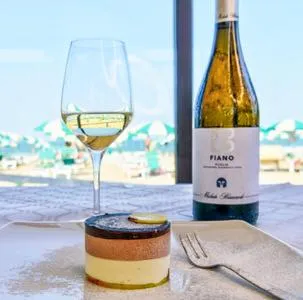 Restaurant/places to eat in Hotel Vela Velo Club Vieste