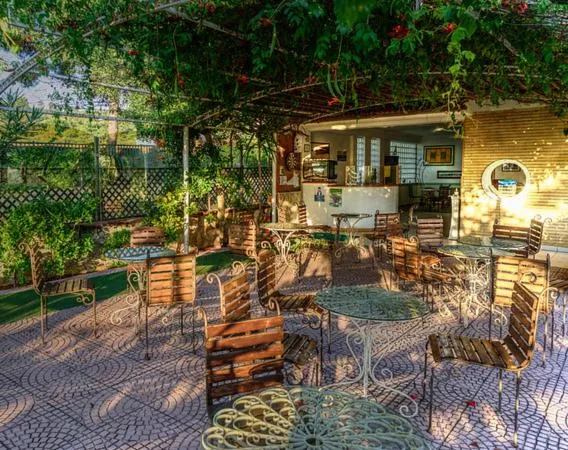 Garden in Hotel Vela Velo Club Vieste