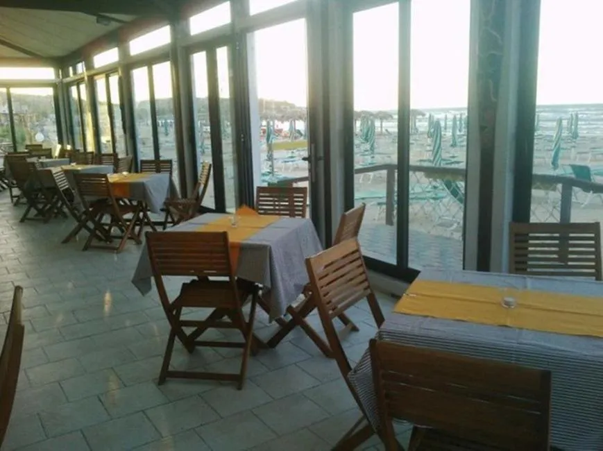 Restaurant/places to eat in Hotel Vela Velo Club Vieste