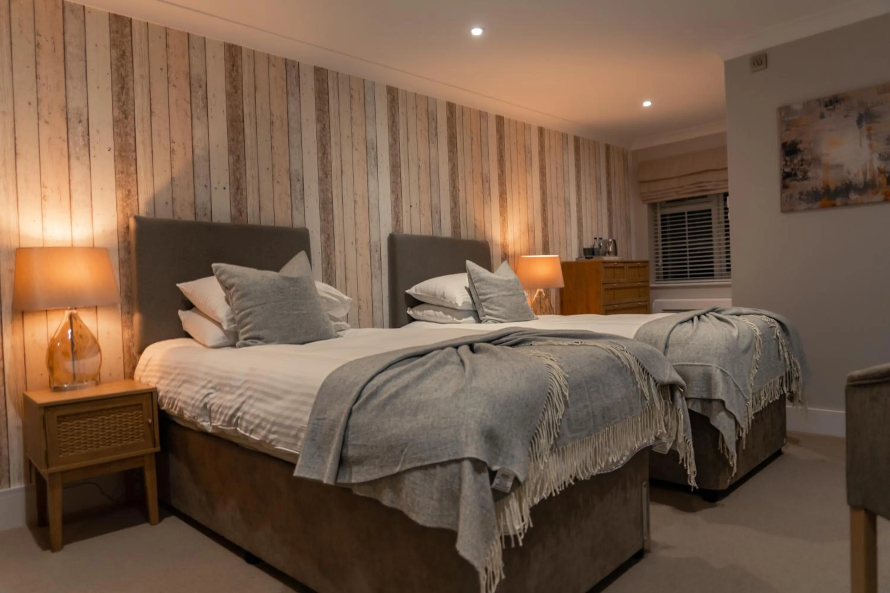 Bedroom, Bed in Le Pommier