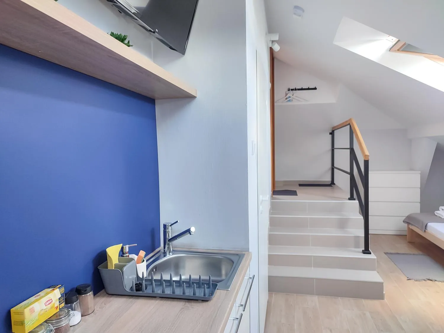 Photo of the whole room, Bed in Apart Hostel S8