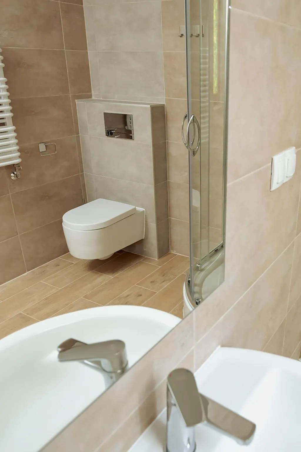 Shower in Apart Hostel S8