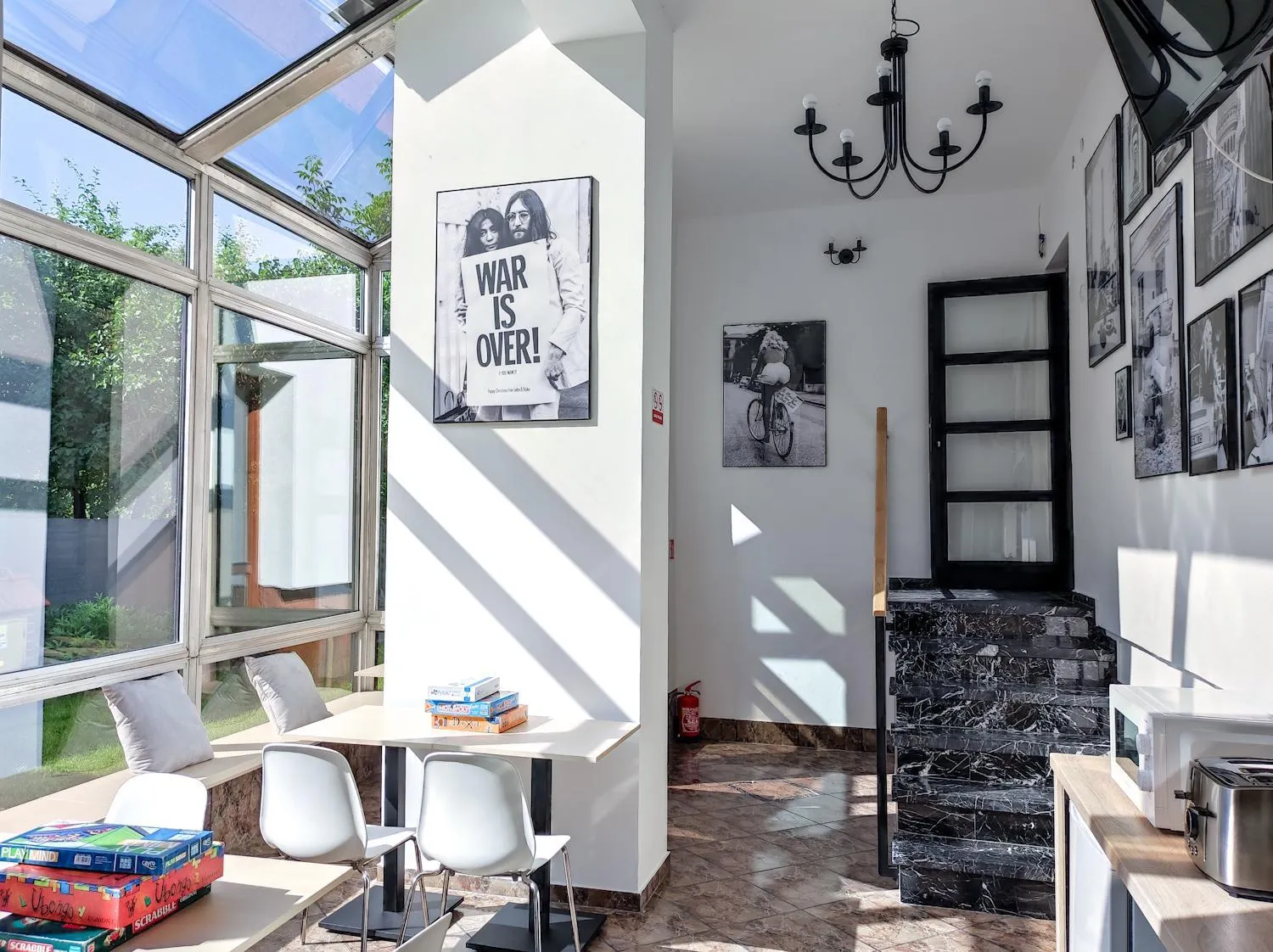 Patio in Apart Hostel S8