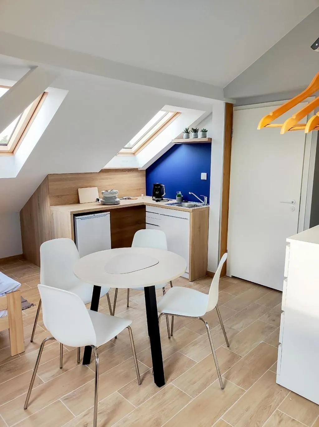 Kitchen or kitchenette in Apart Hostel S8