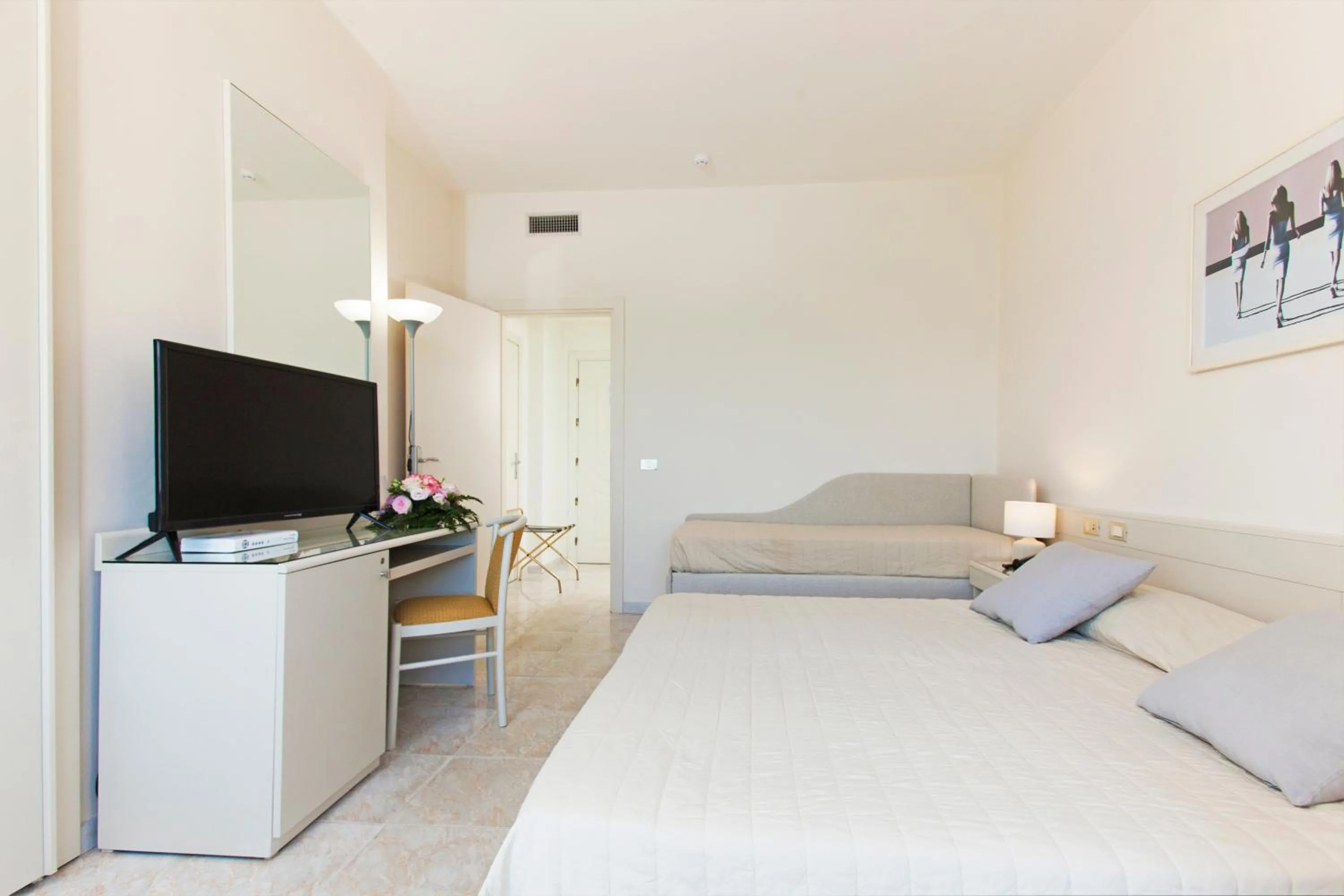 Bedroom, Bed in Baia D'Argento