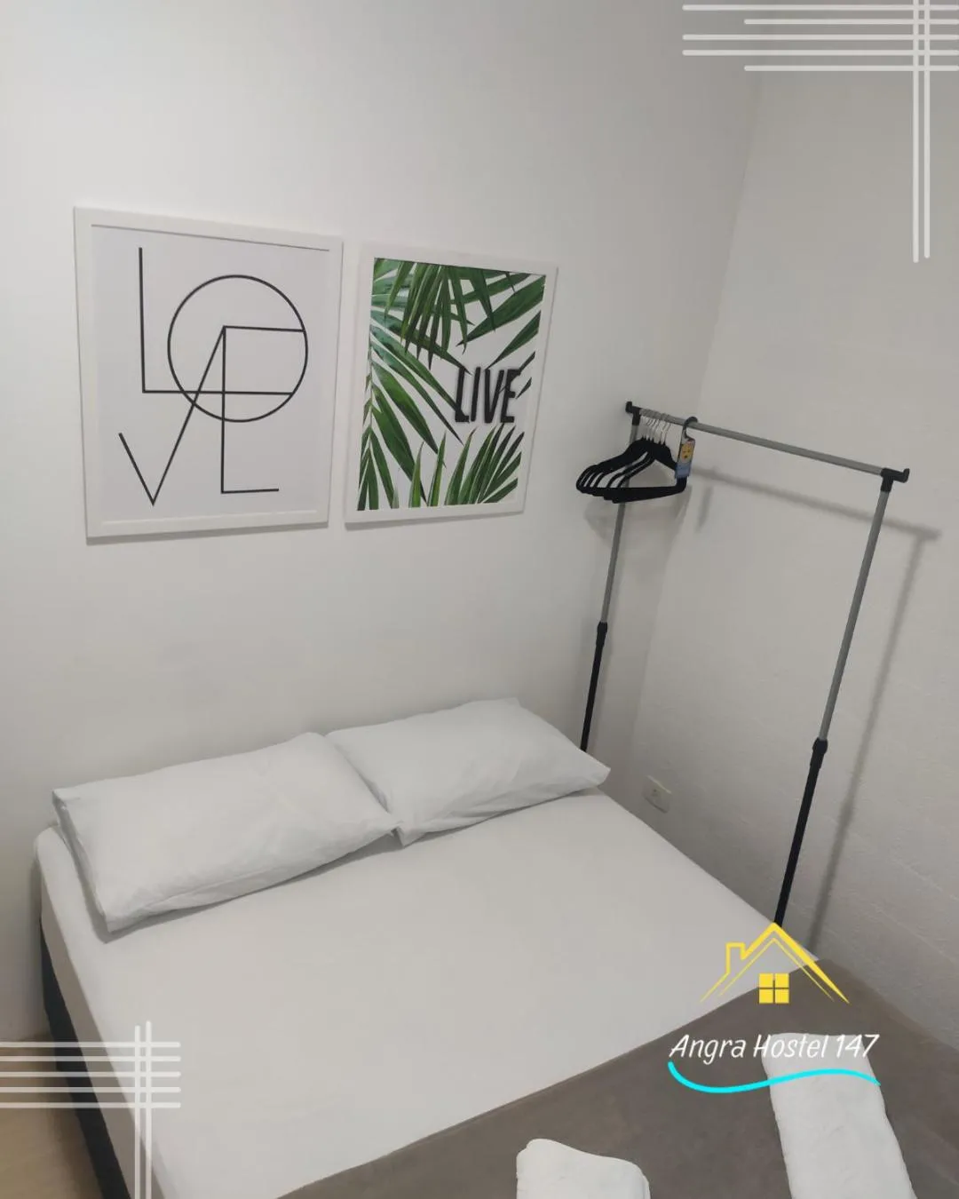 Angra Hostel 147