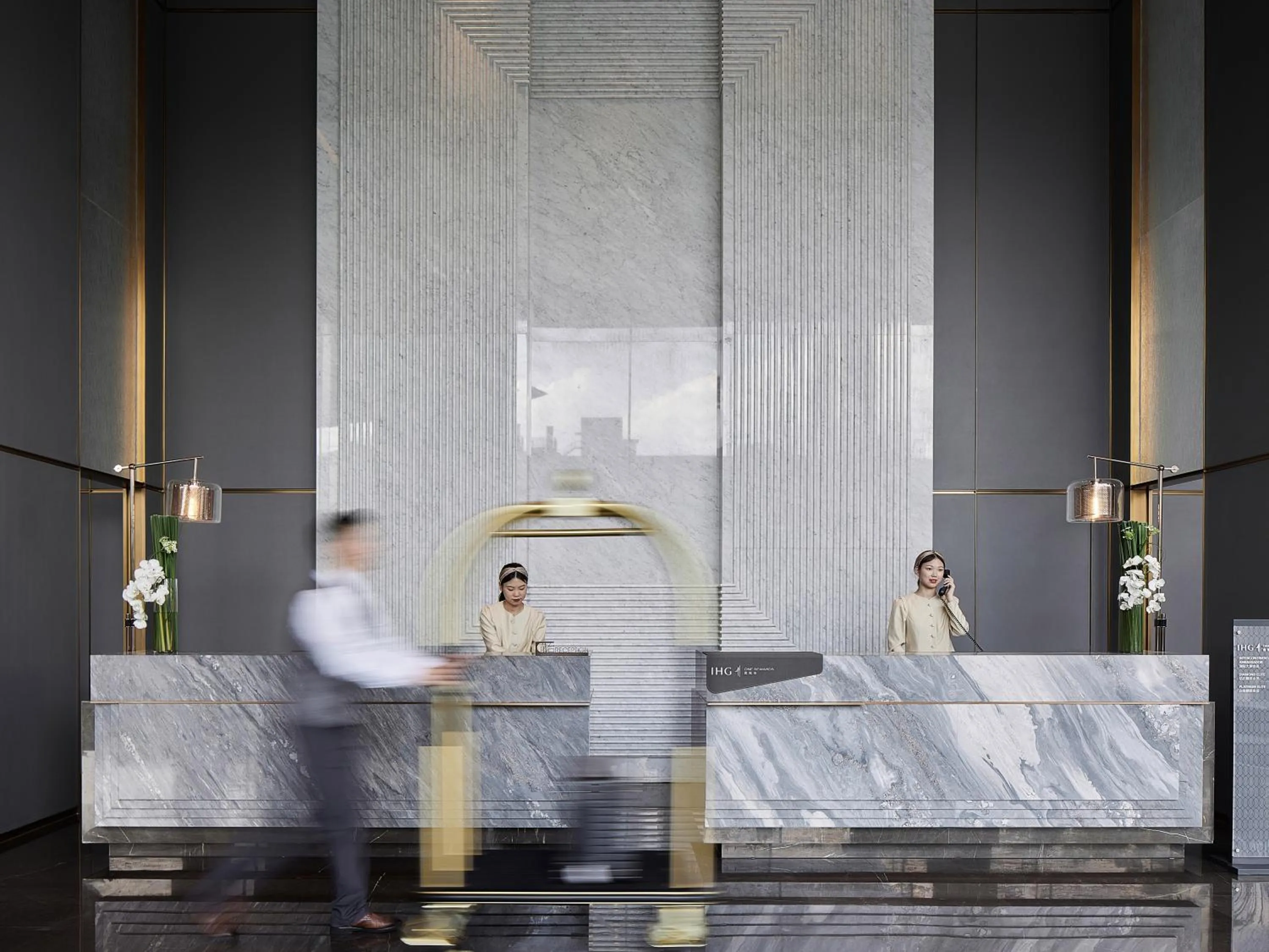 Lobby or reception in InterContinental Hangzhou Liangzhu by IHG