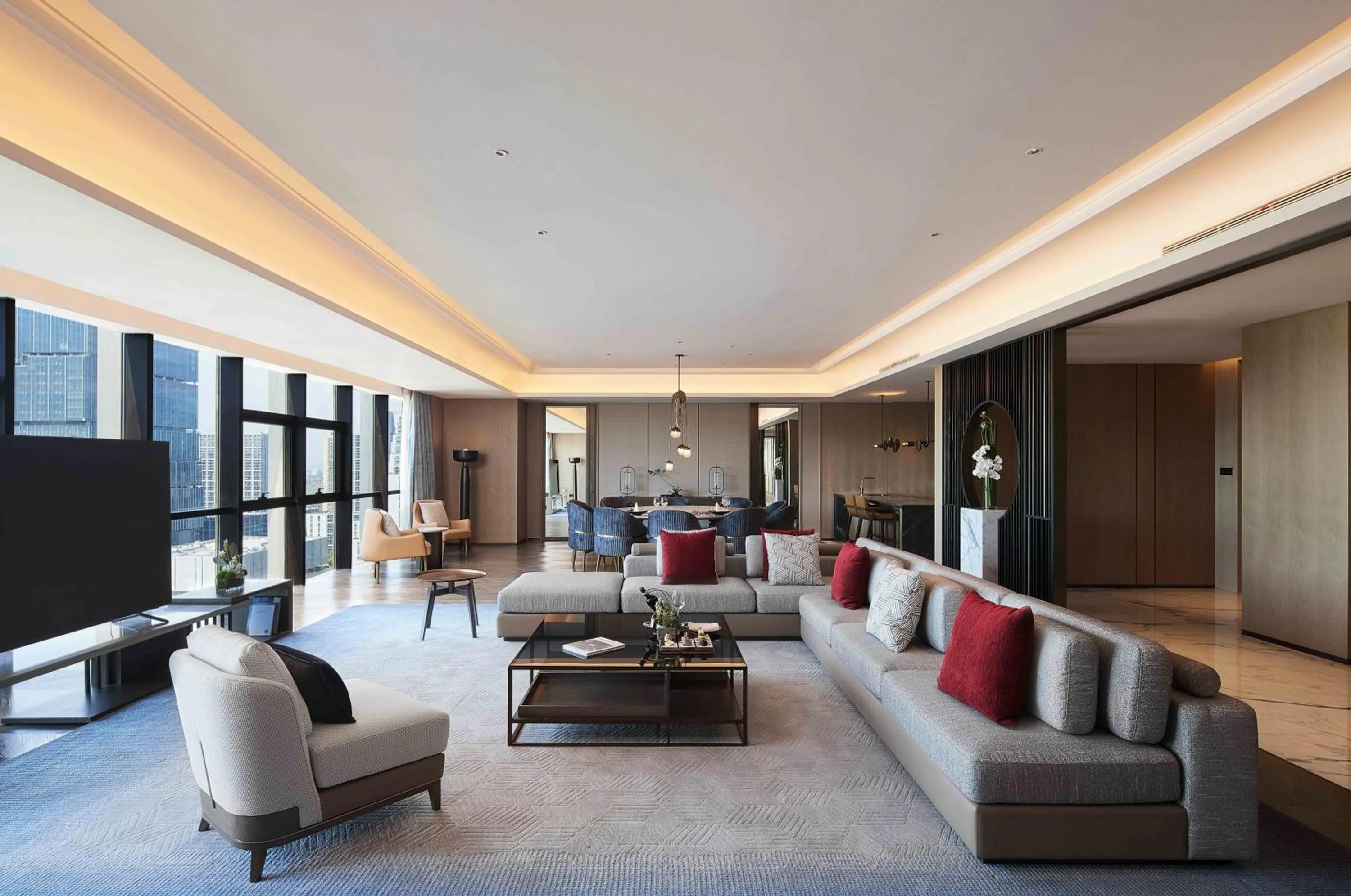 Living room in InterContinental Hangzhou Liangzhu by IHG