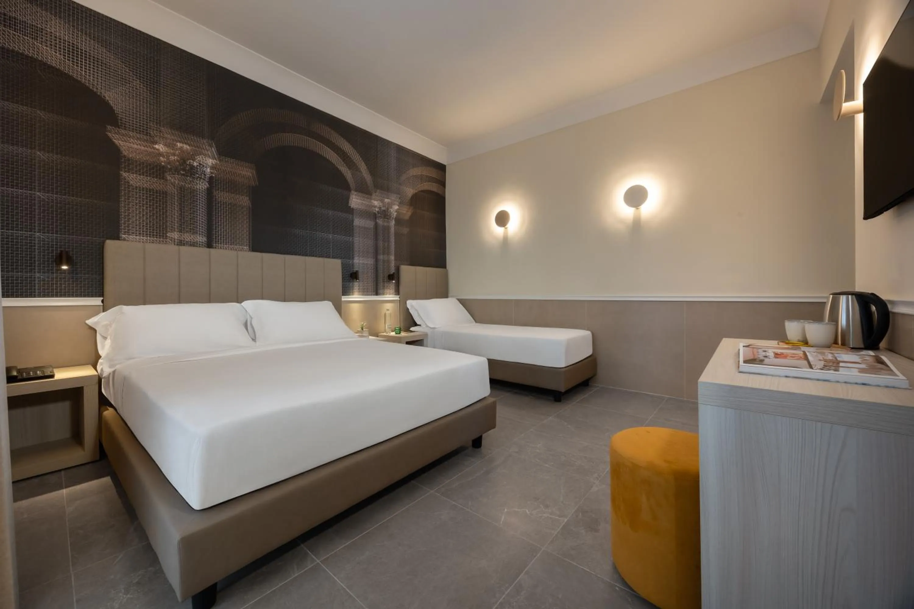 Bed in Hotel Astoria Garden