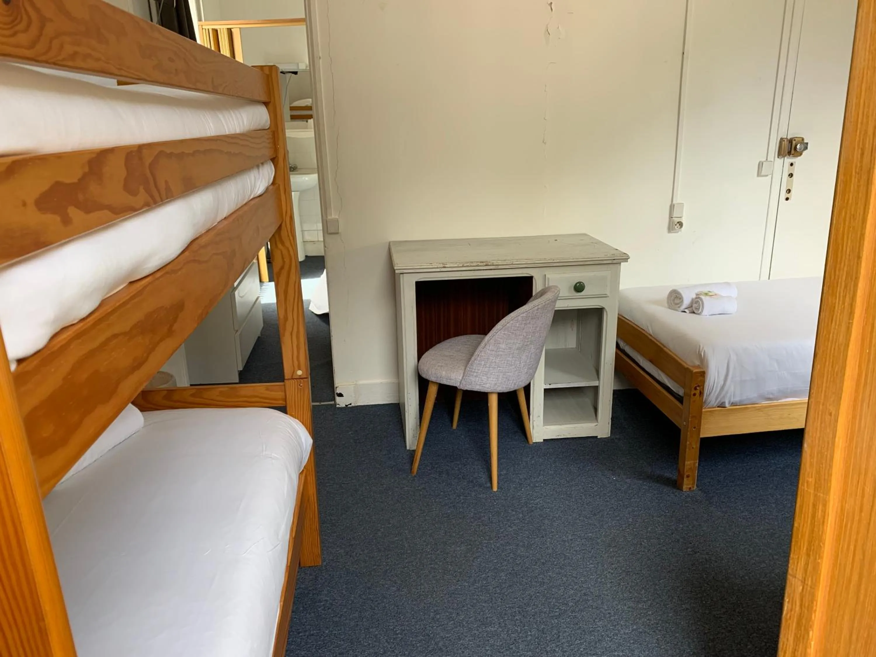 Bed in Le Pourquoi pas