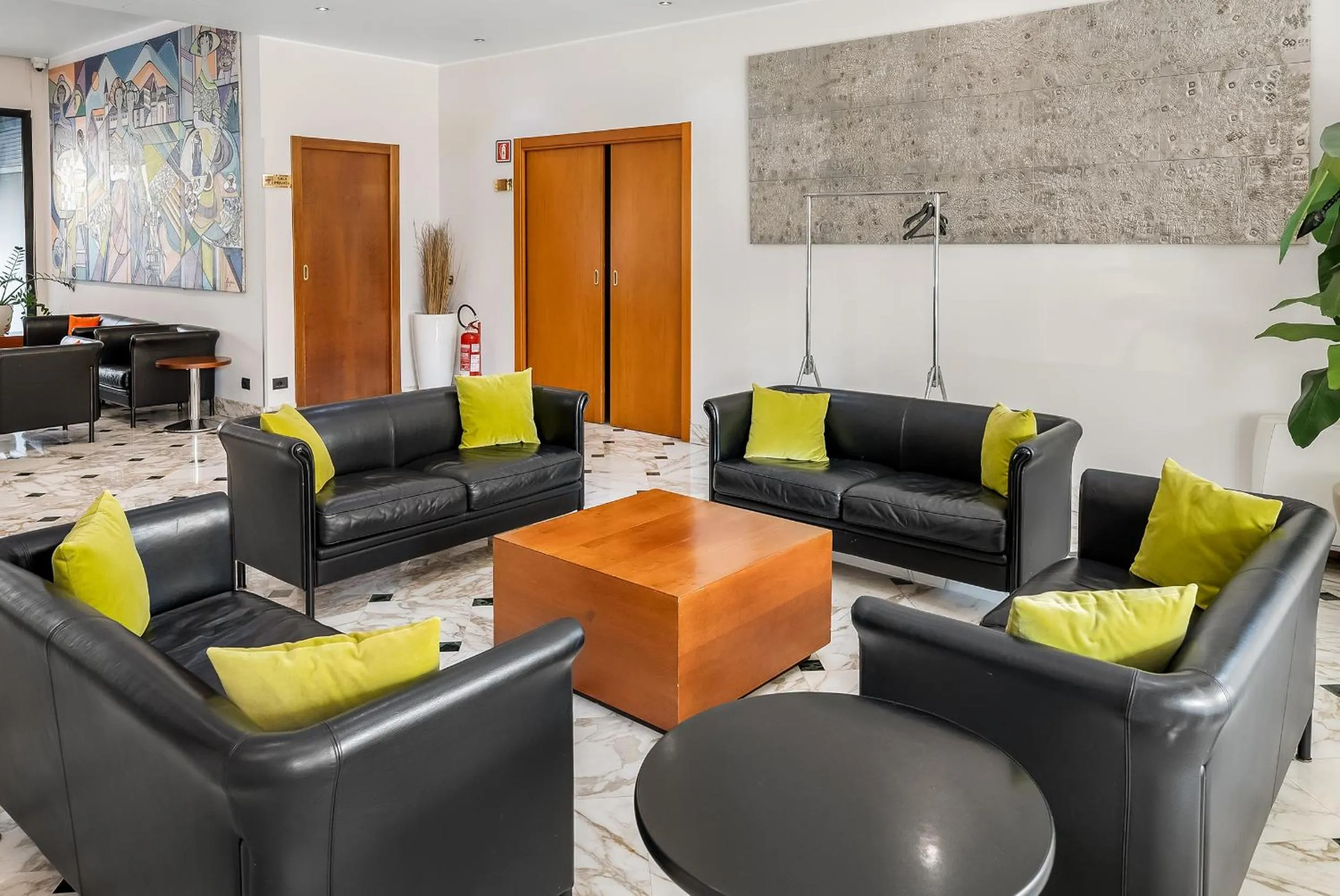 Seating area in Abacus Hotel