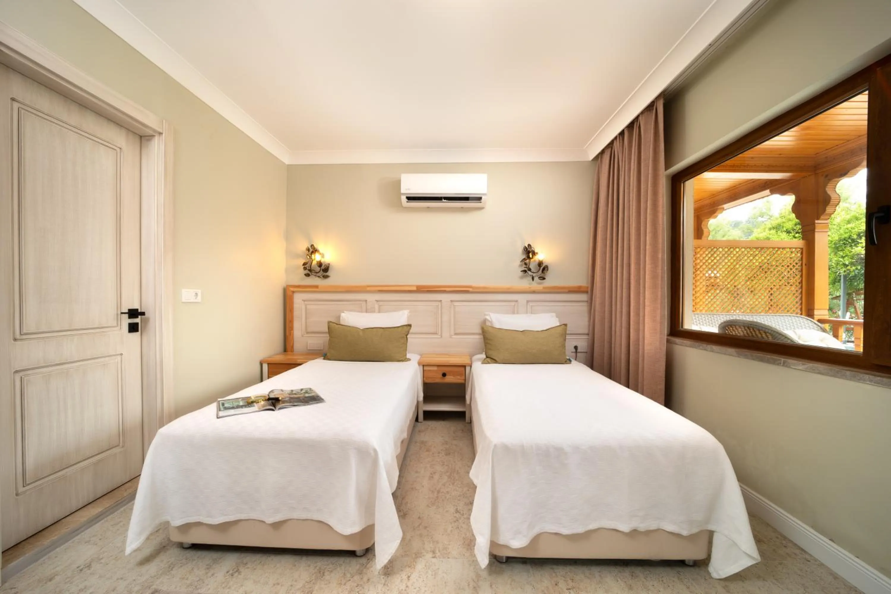 Bed in Orange Garden Hotel Akyaka