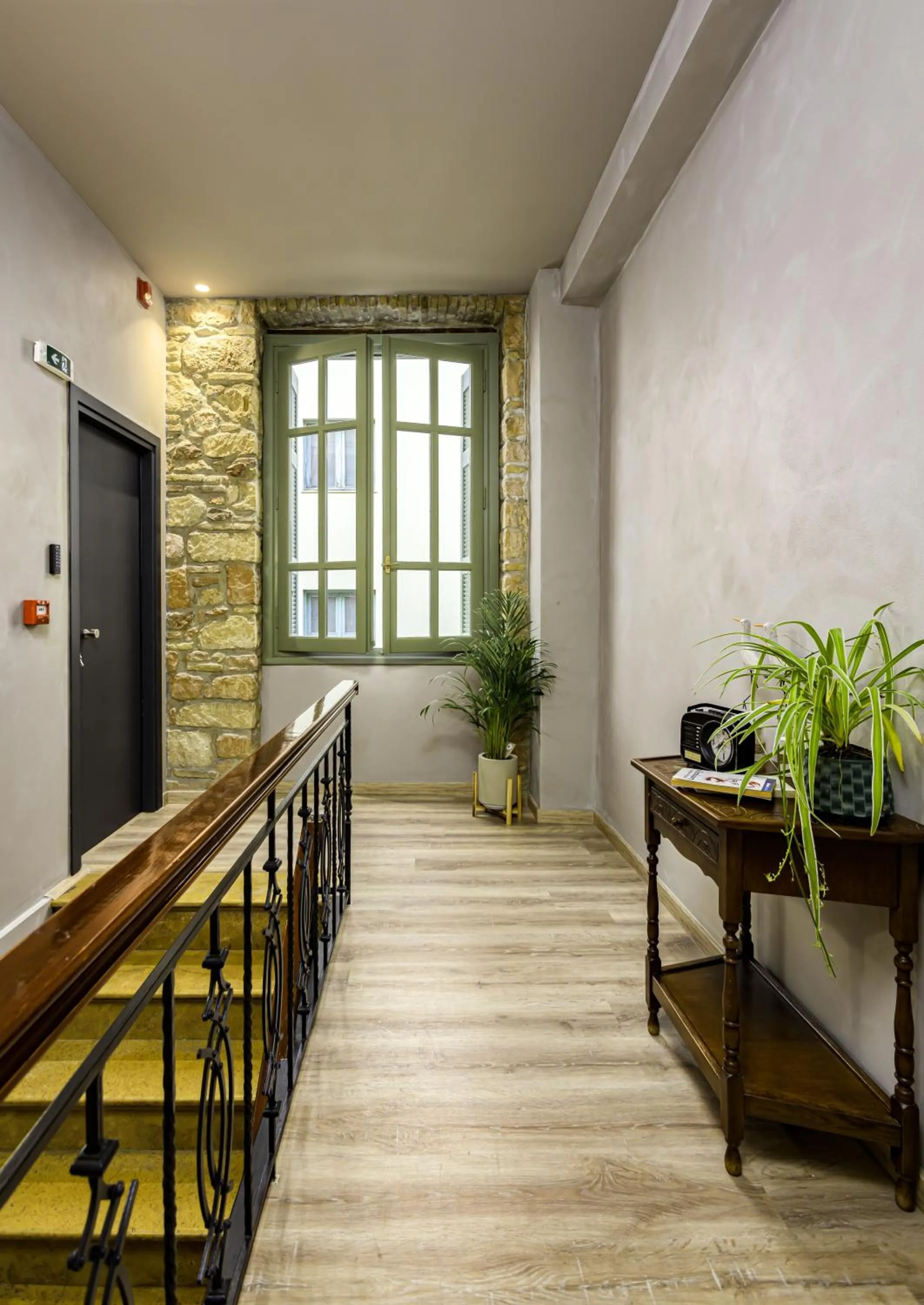 Lobby or reception in Urban Tales