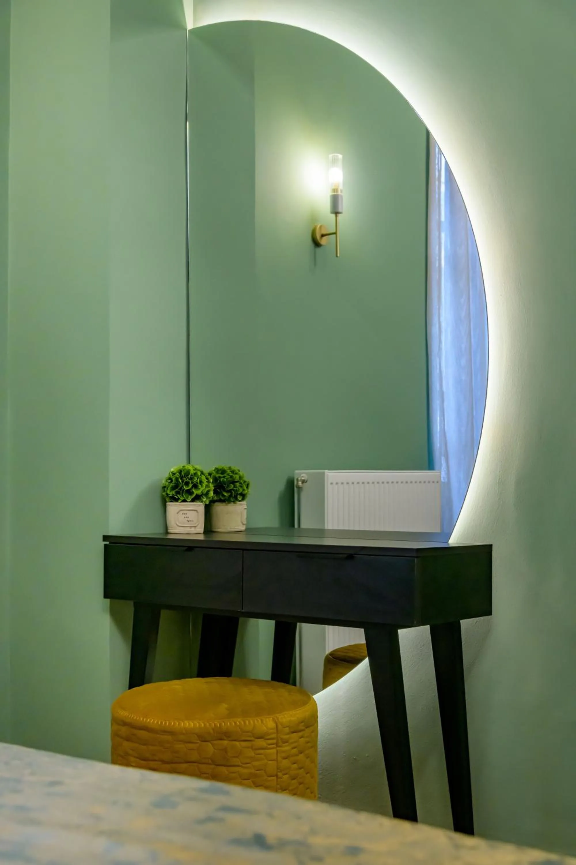 Decorative detail in Urban Tales