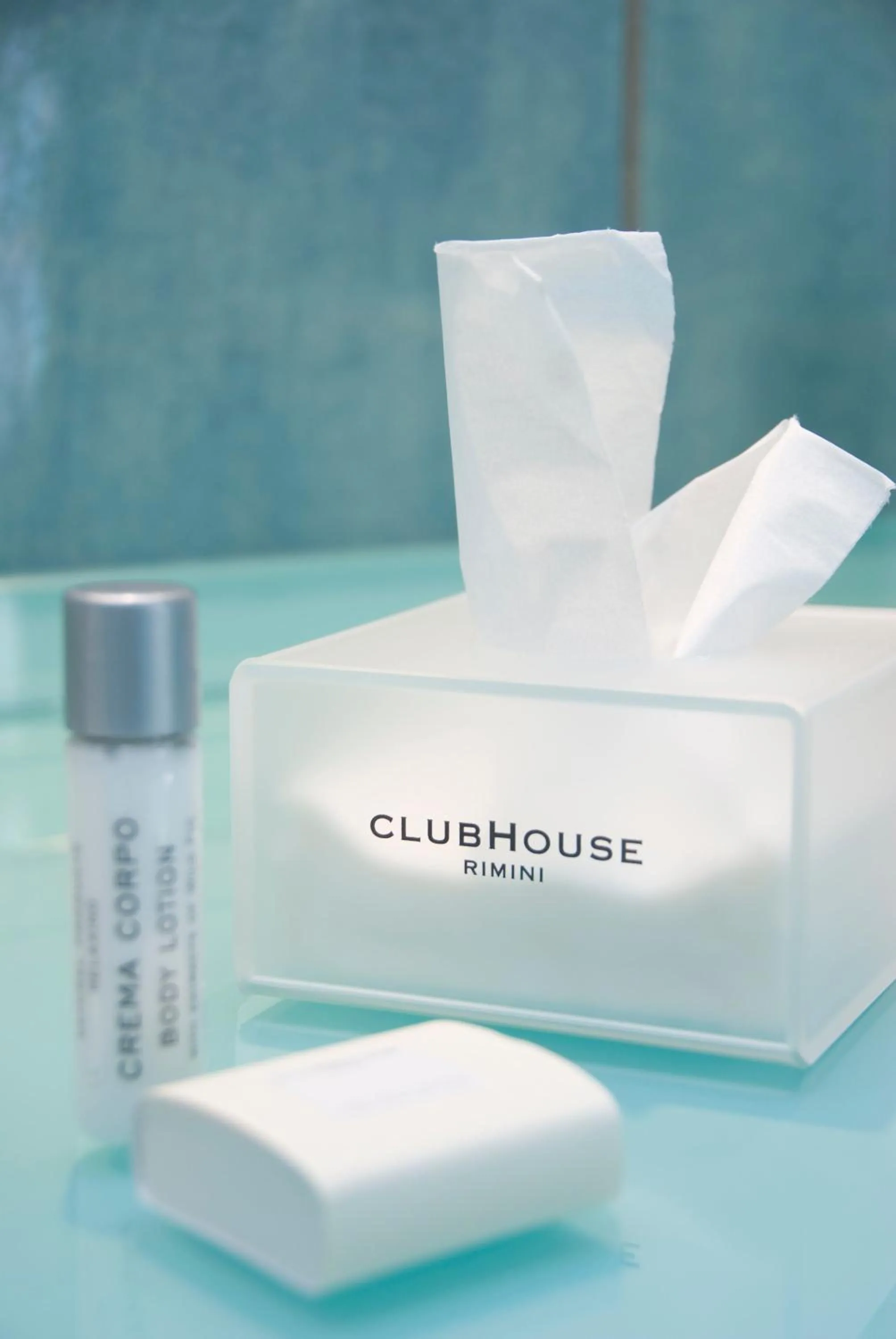 Bathroom in Club House Hotel