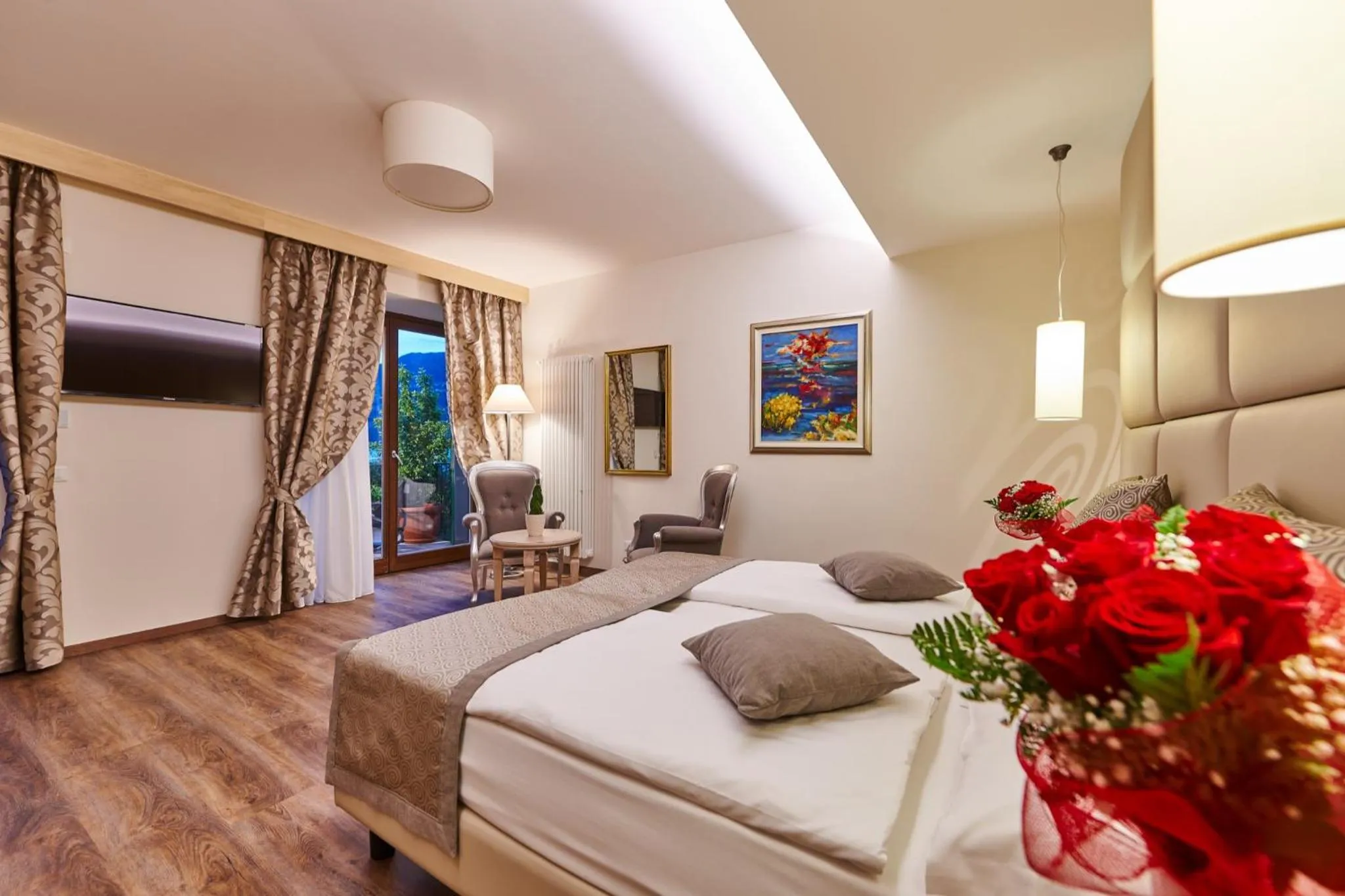 Photo of the whole room, Bed in Lake Front Hotel Brenzone