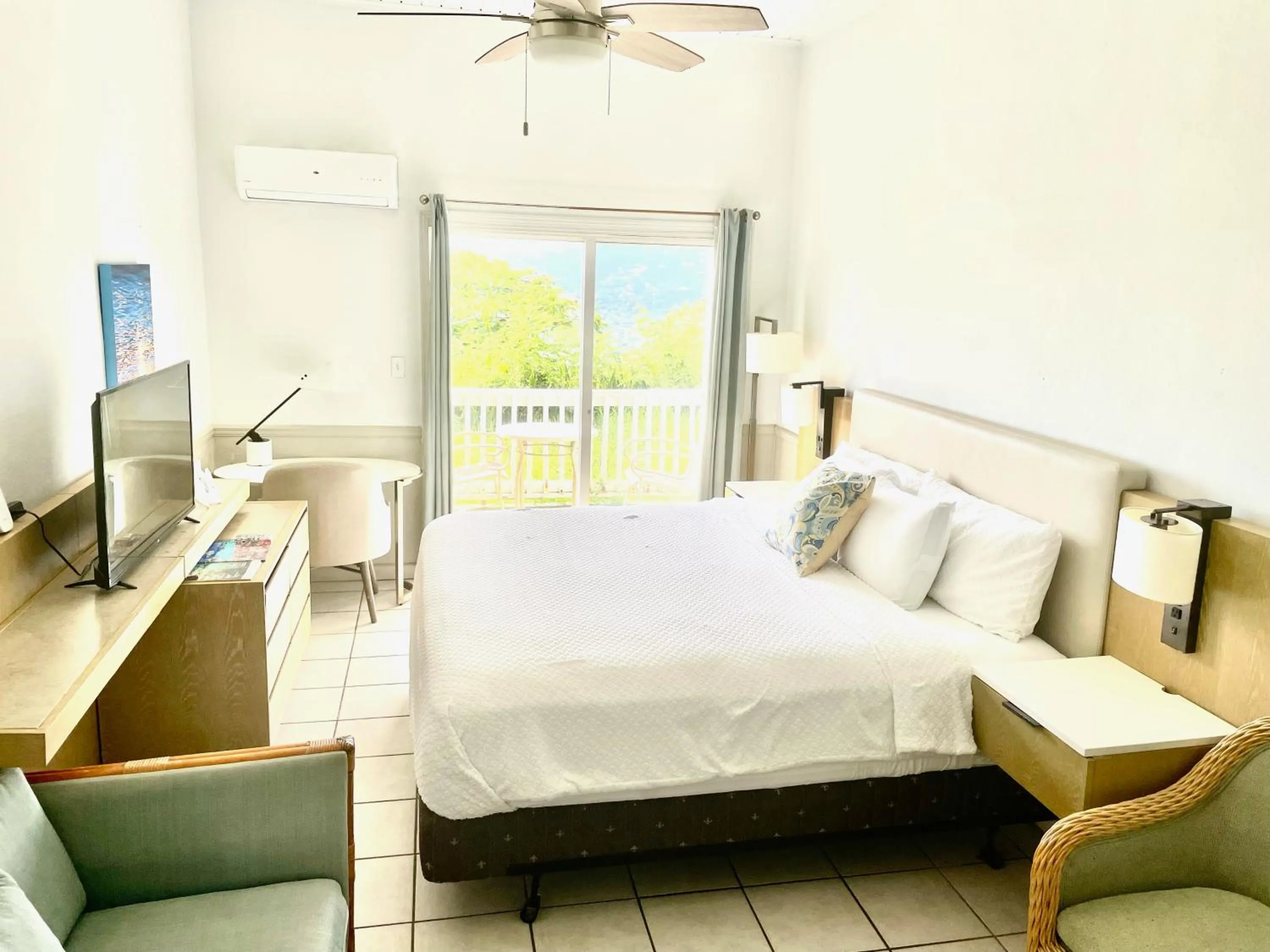 Boundless Bliss Hotel