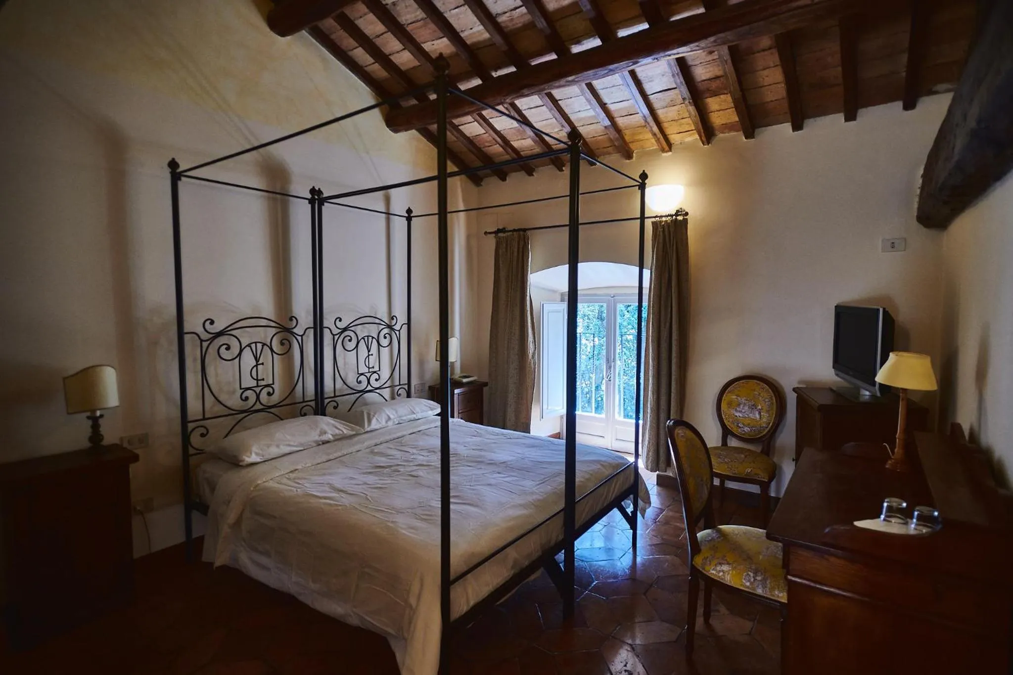 Photo of the whole room, Bed in Hotel Villa Ciconia