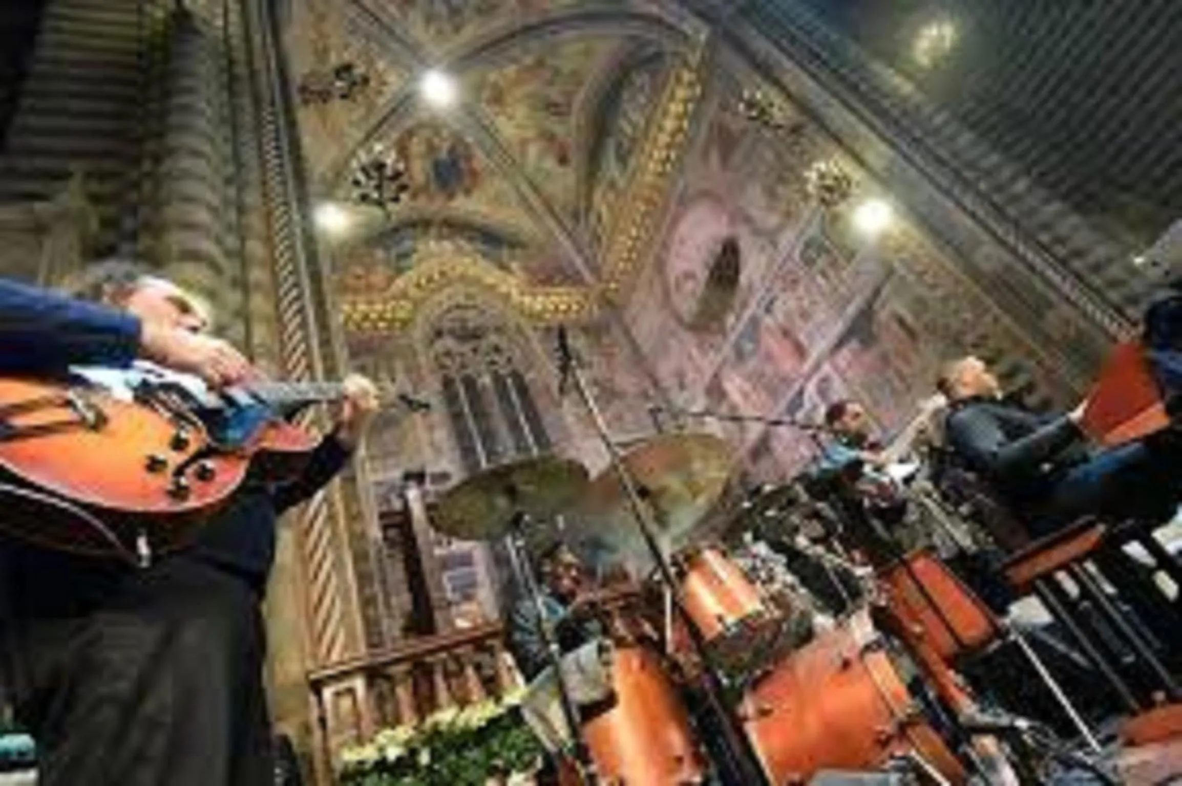 Entertainment in Hotel Valentino Centro Storico