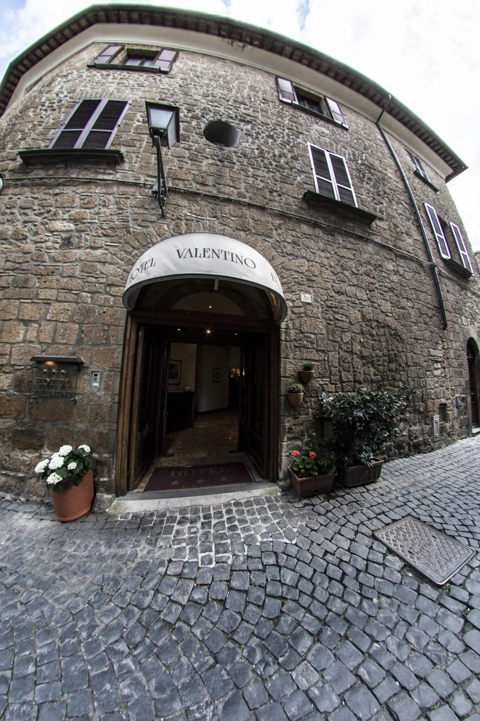 Facade/entrance in Hotel Valentino Centro Storico