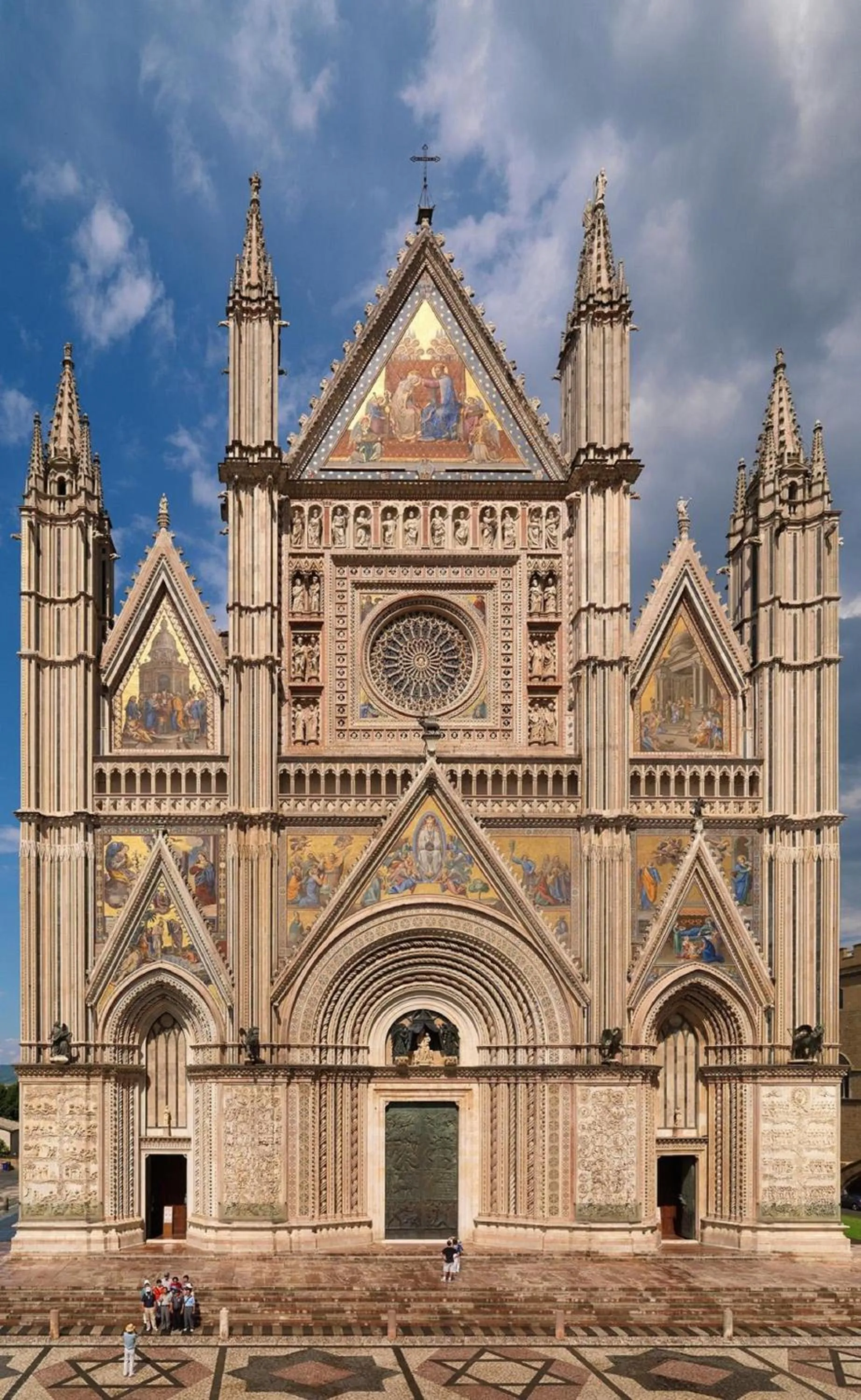 Neighbourhood in Hotel Valentino Centro Storico