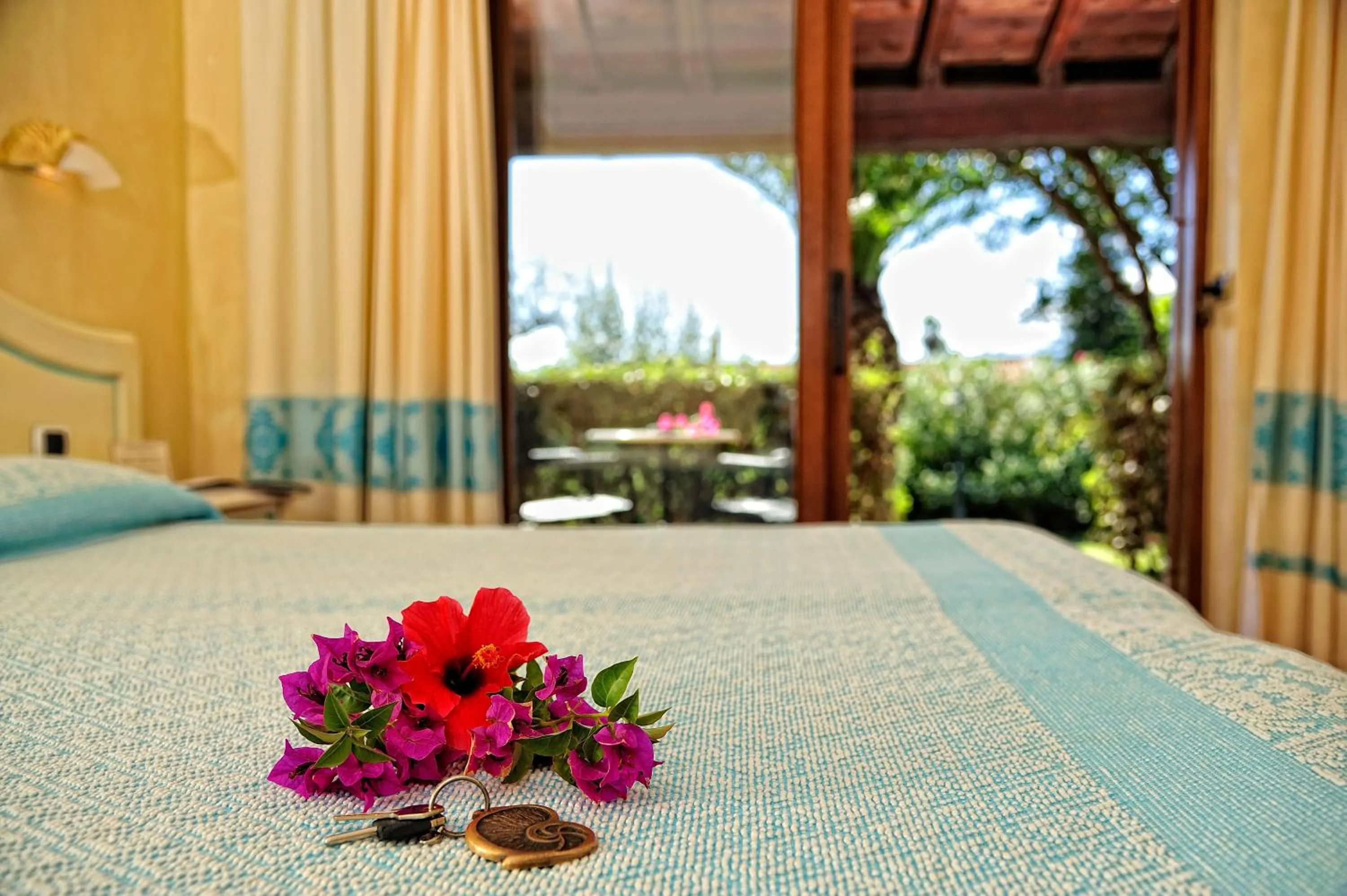 Bed in Hotel Club Saraceno - Bovis Hotels