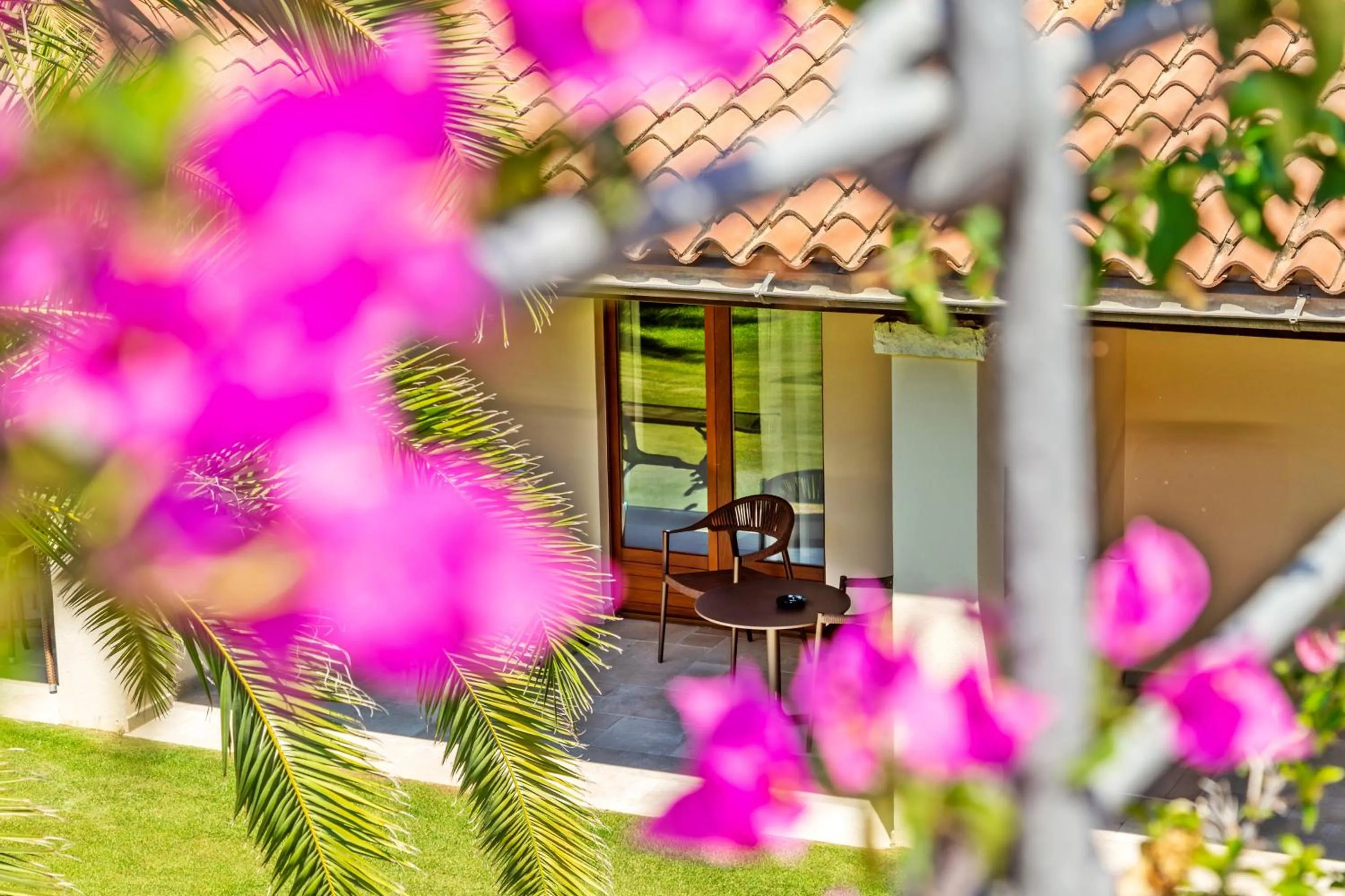 Patio in Hotel Club Saraceno - Bovis Hotels