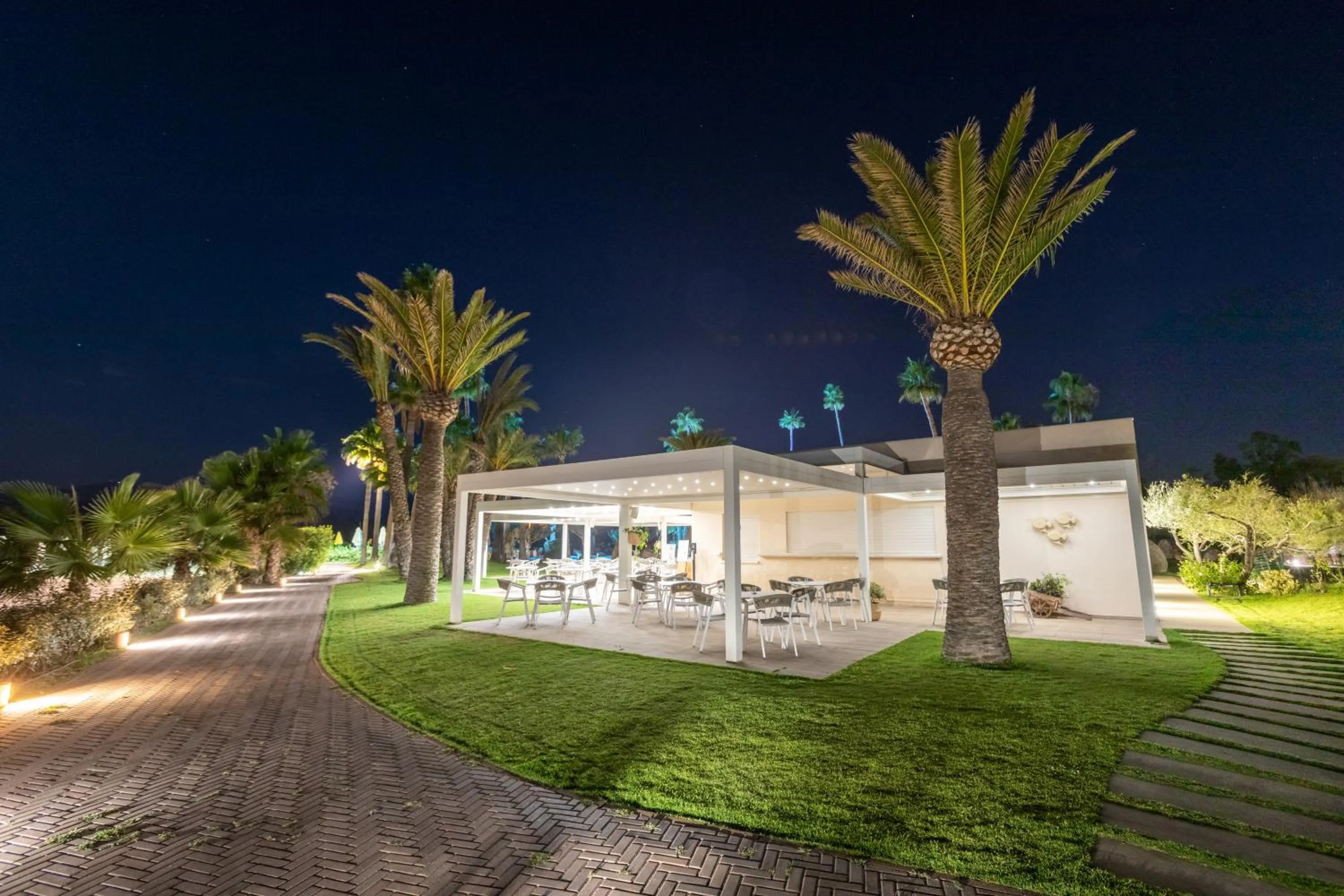 Restaurant/places to eat in Hotel Club Saraceno - Bovis Hotels