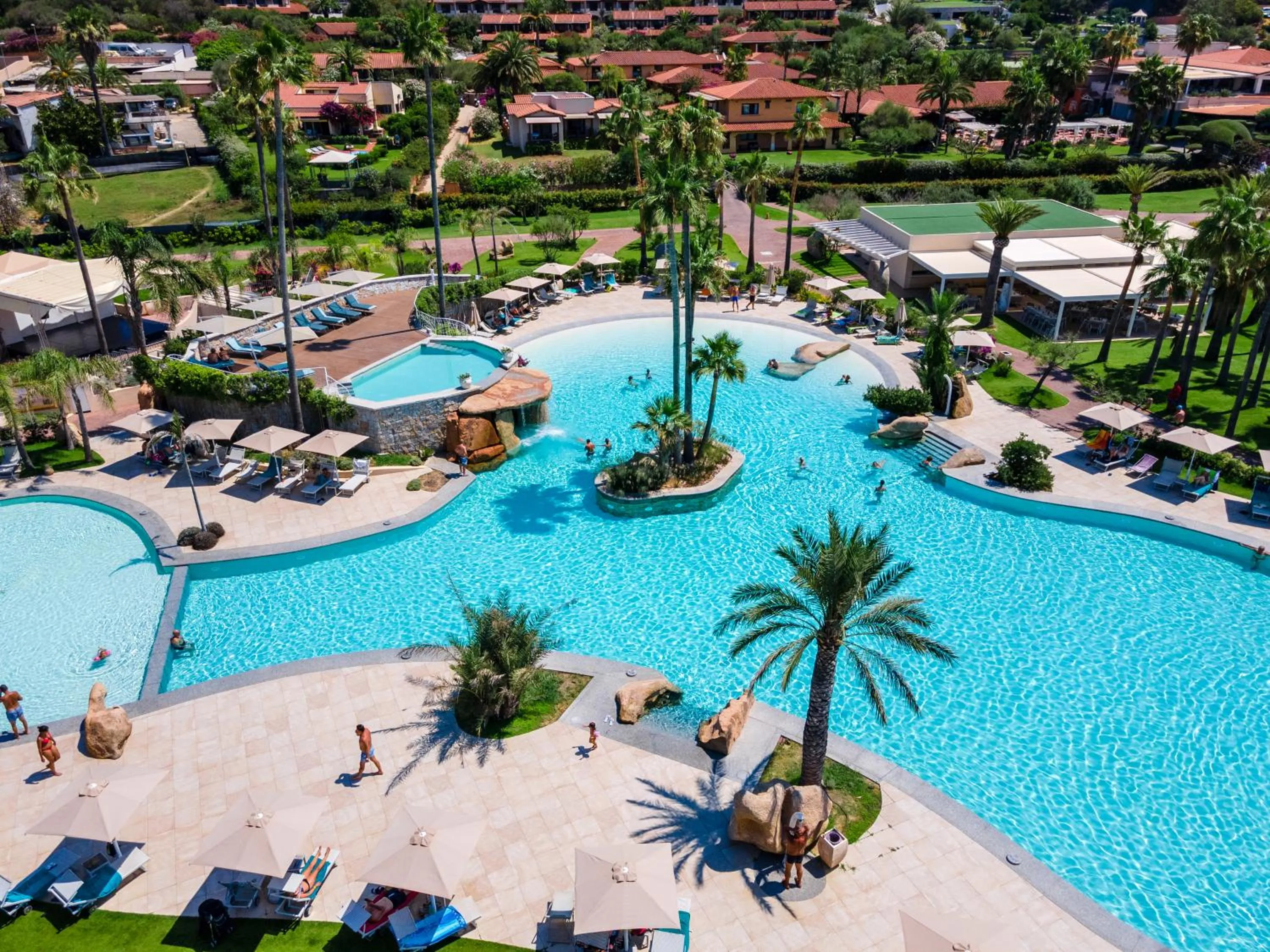 Swimming pool in Hotel Club Saraceno - Bovis Hotels