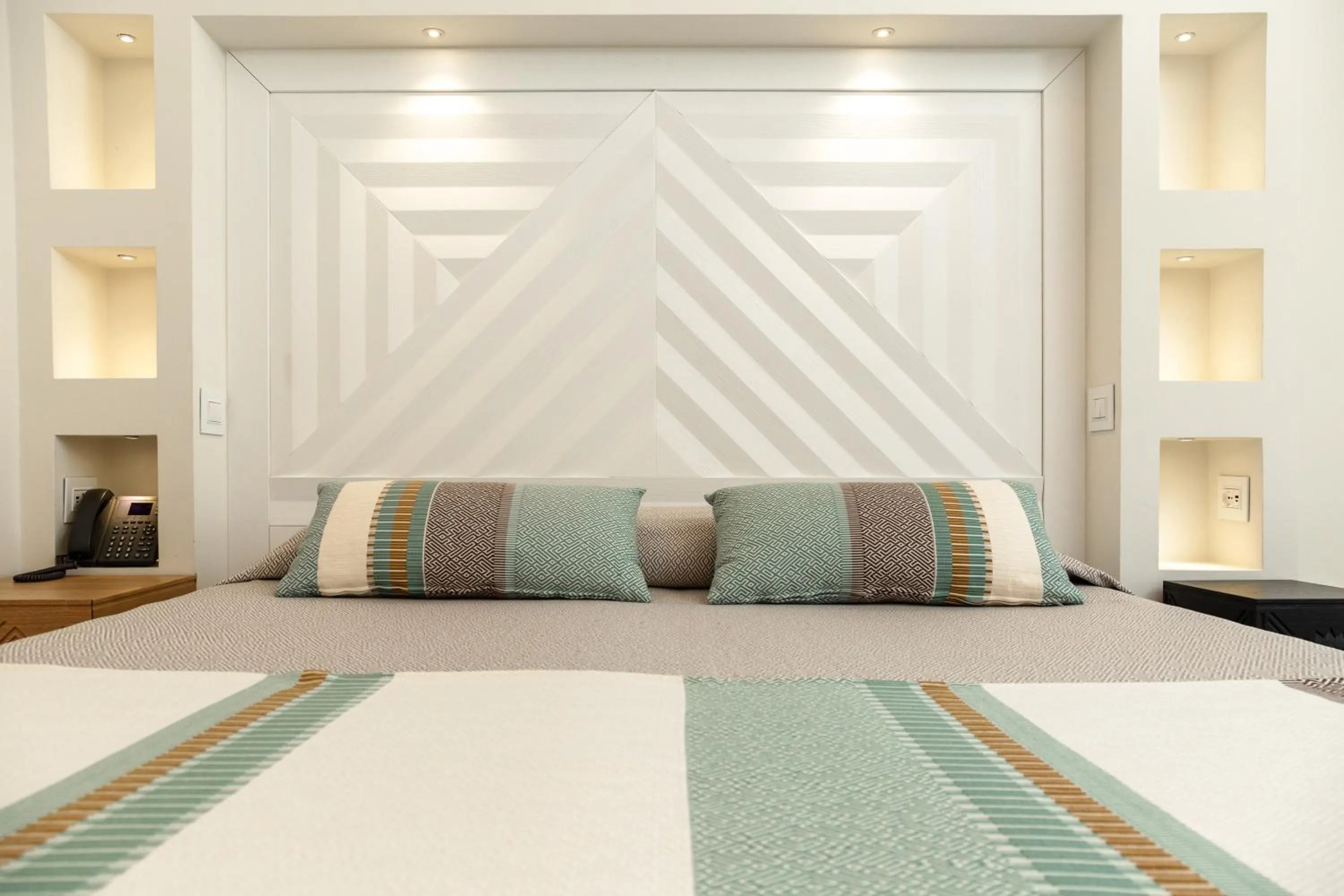 Bed in Hotel Club Saraceno - Bovis Hotels