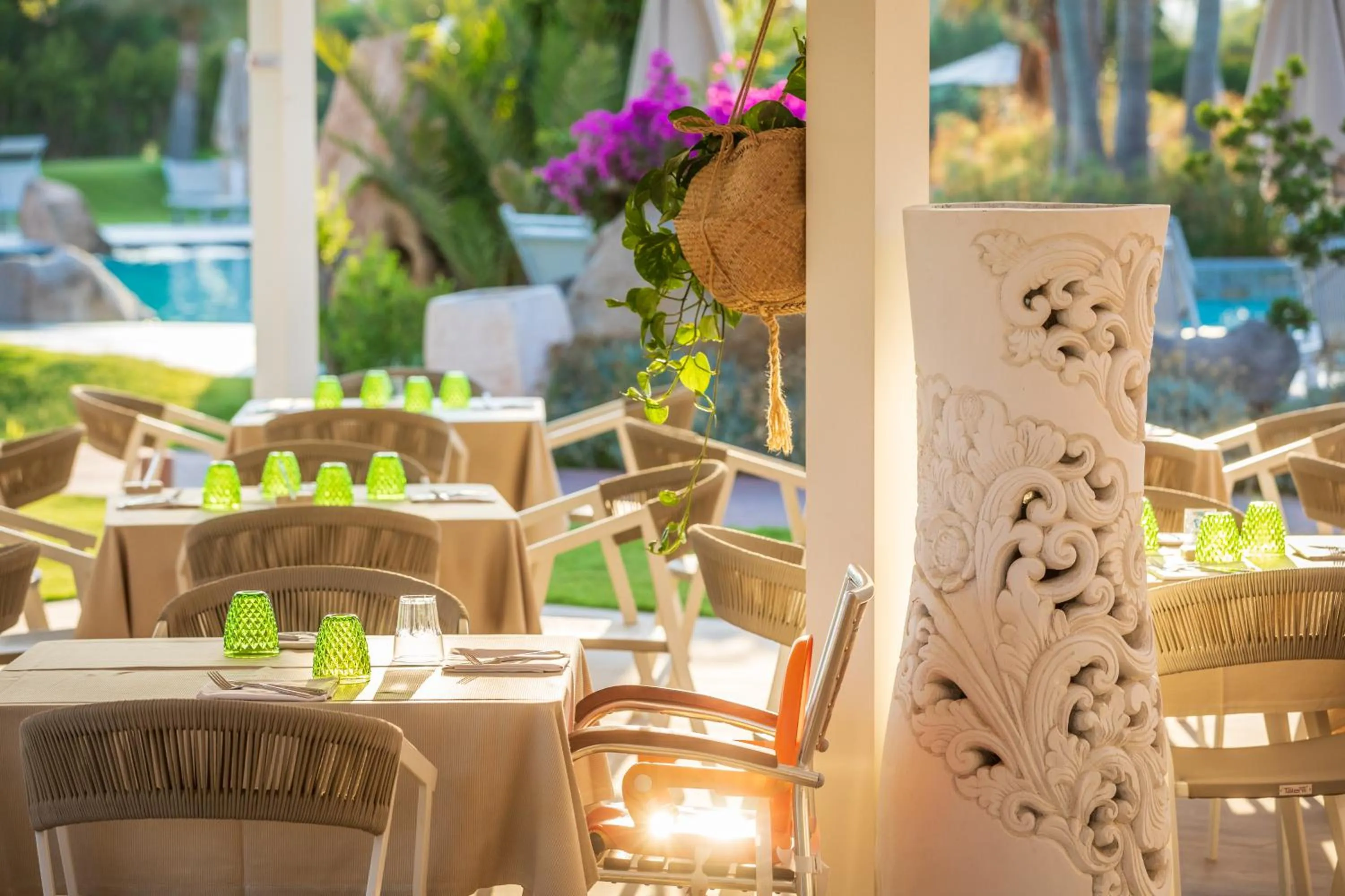 Restaurant/places to eat in Hotel Club Saraceno - Bovis Hotels