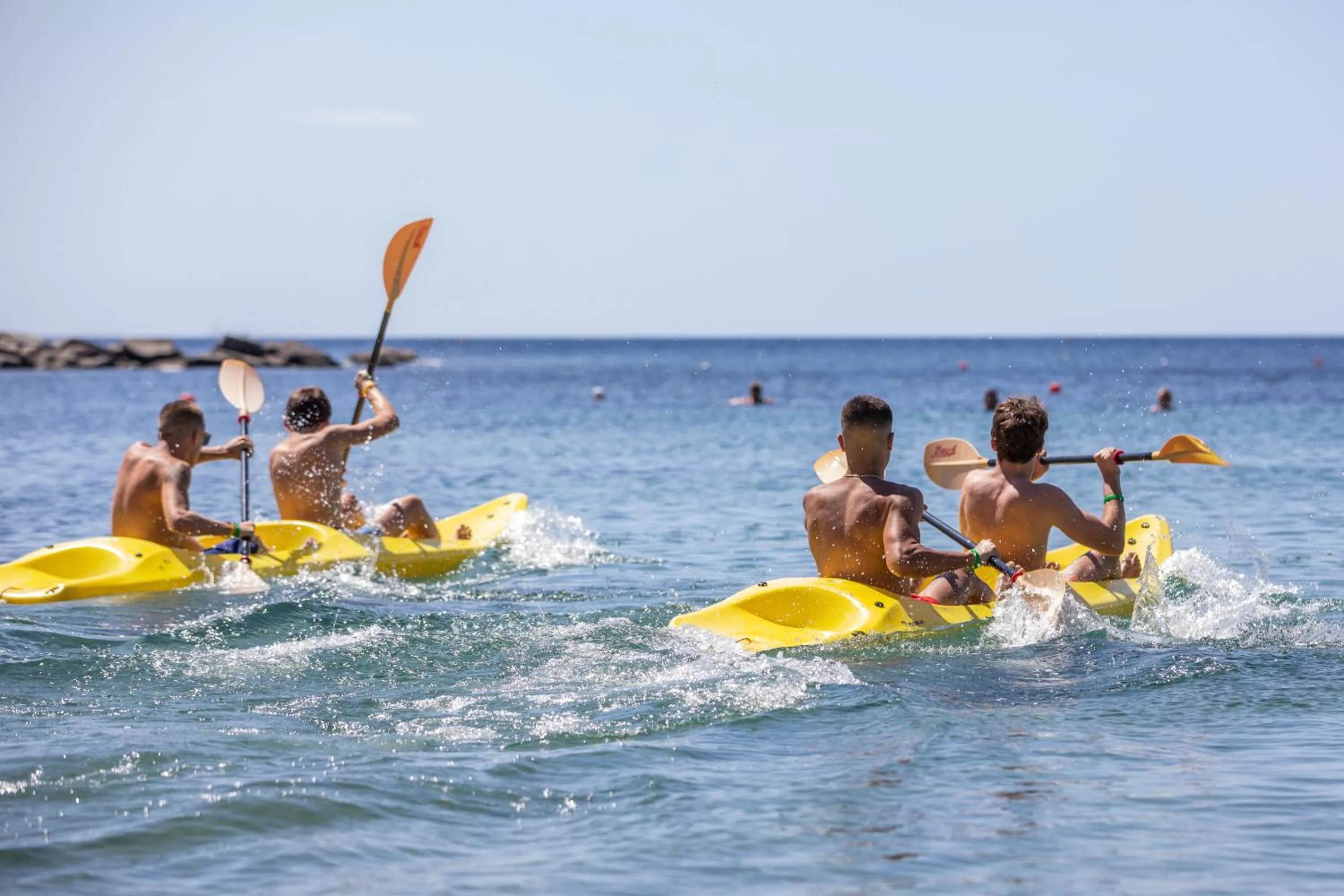 Canoeing in Hotel Club Saraceno - Bovis Hotels