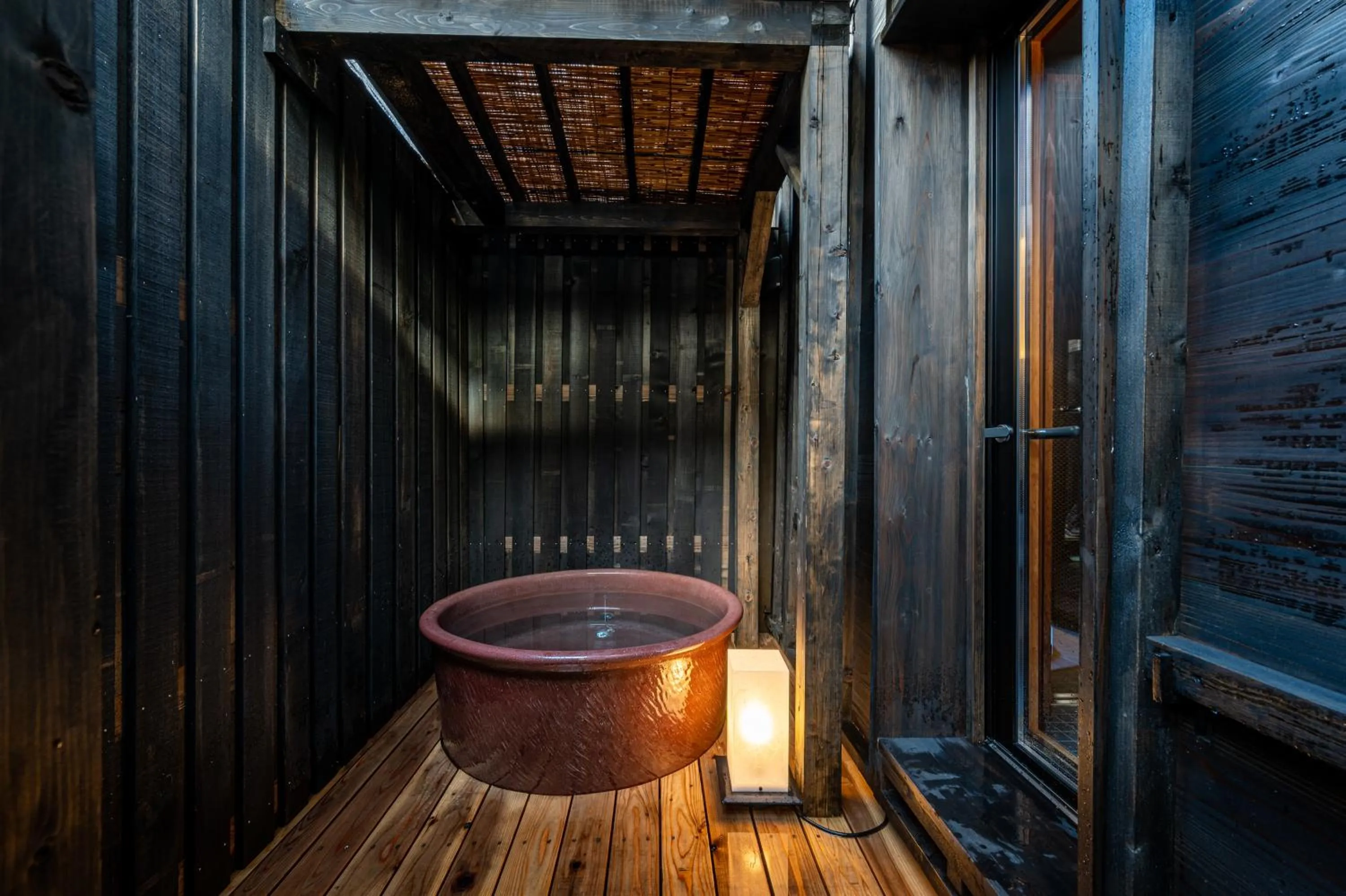 Open Air Bath in BYAKU Narai