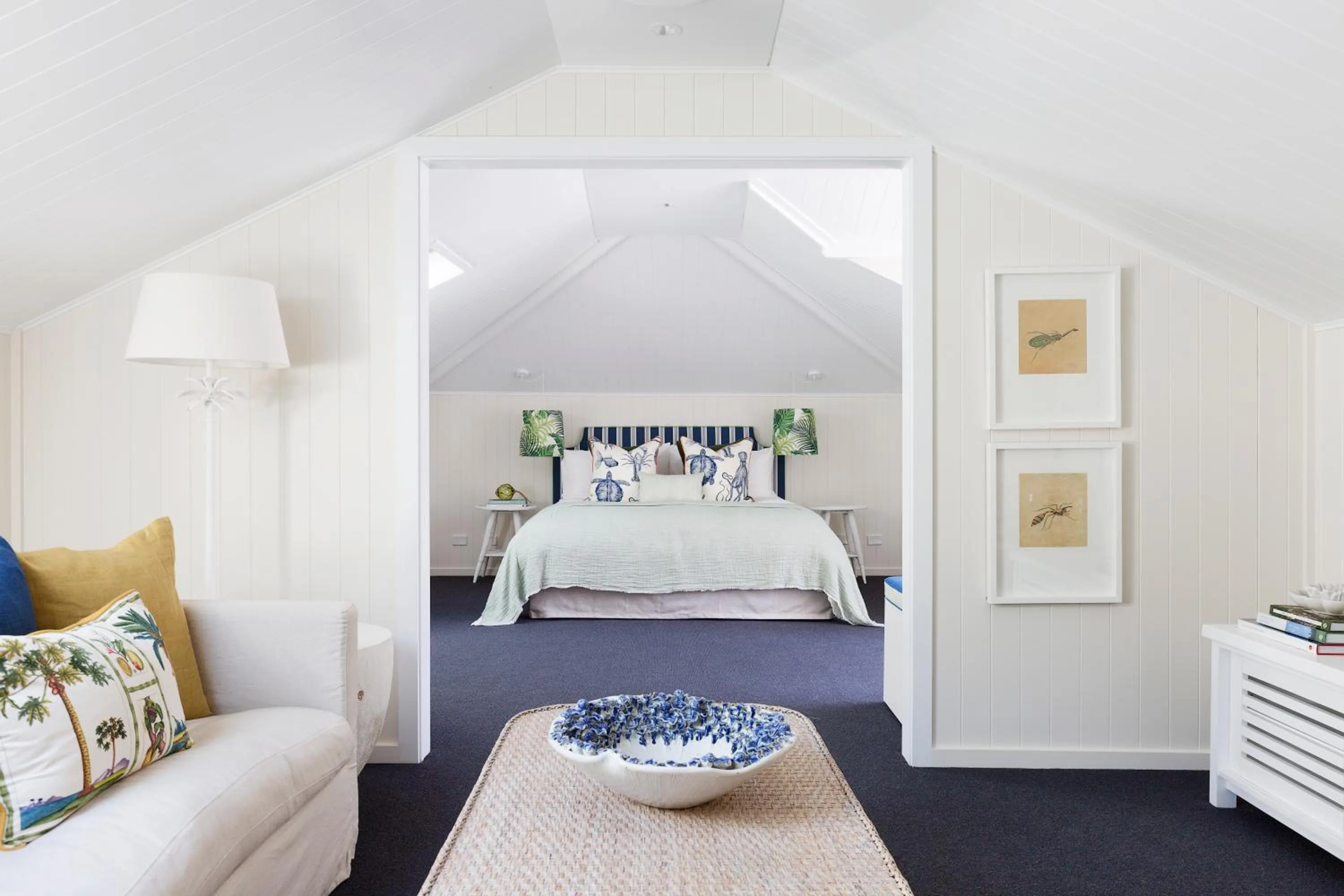 Photo of the whole room, Bed in Barrenjoey House