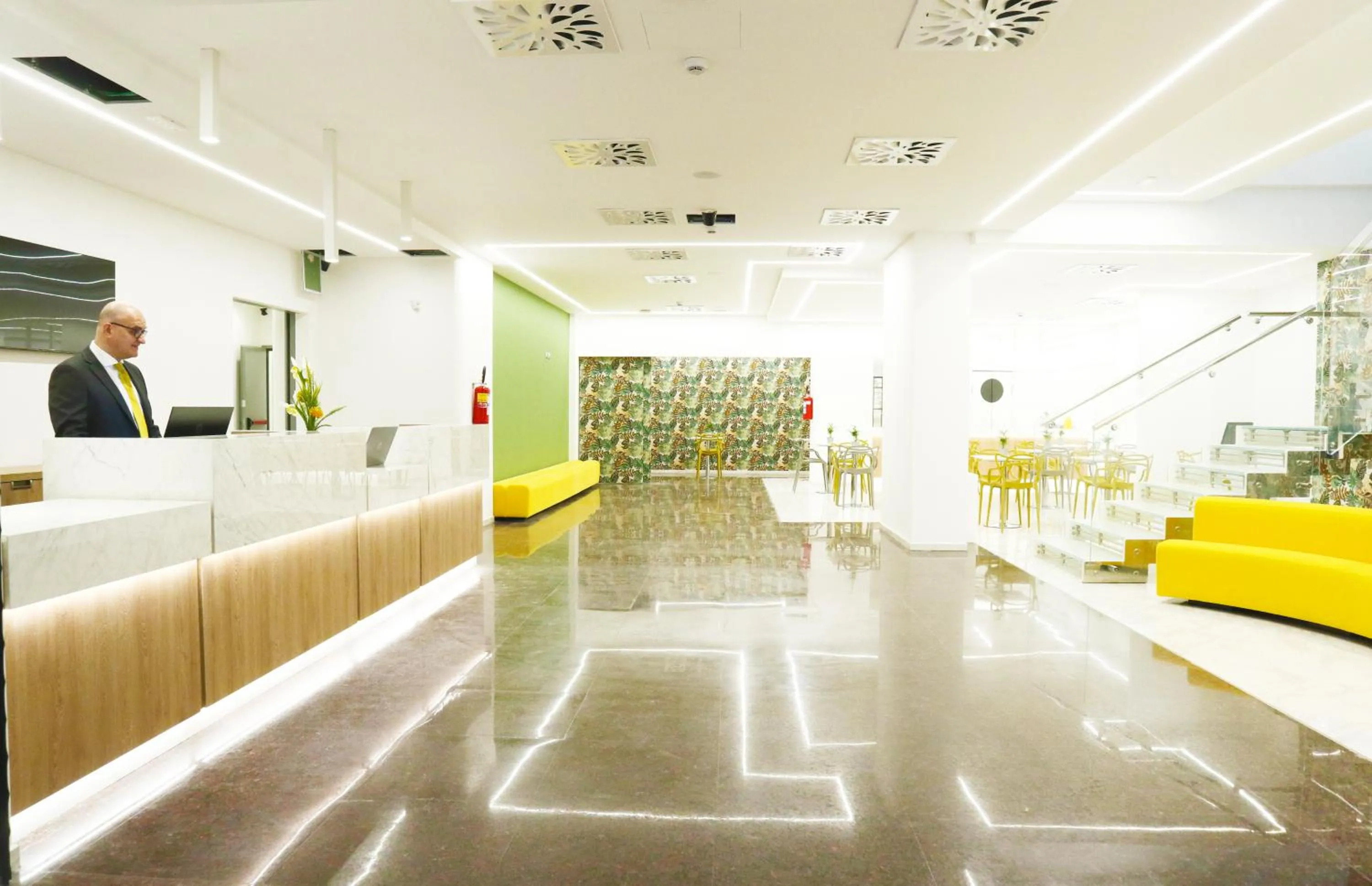 Victor Hotel