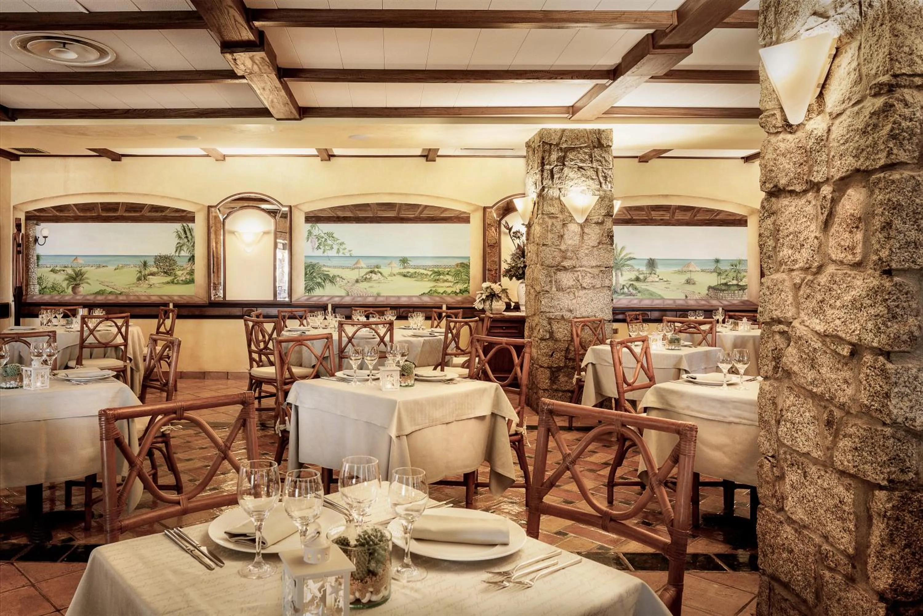 Restaurant/places to eat in Hotel Stella Maris