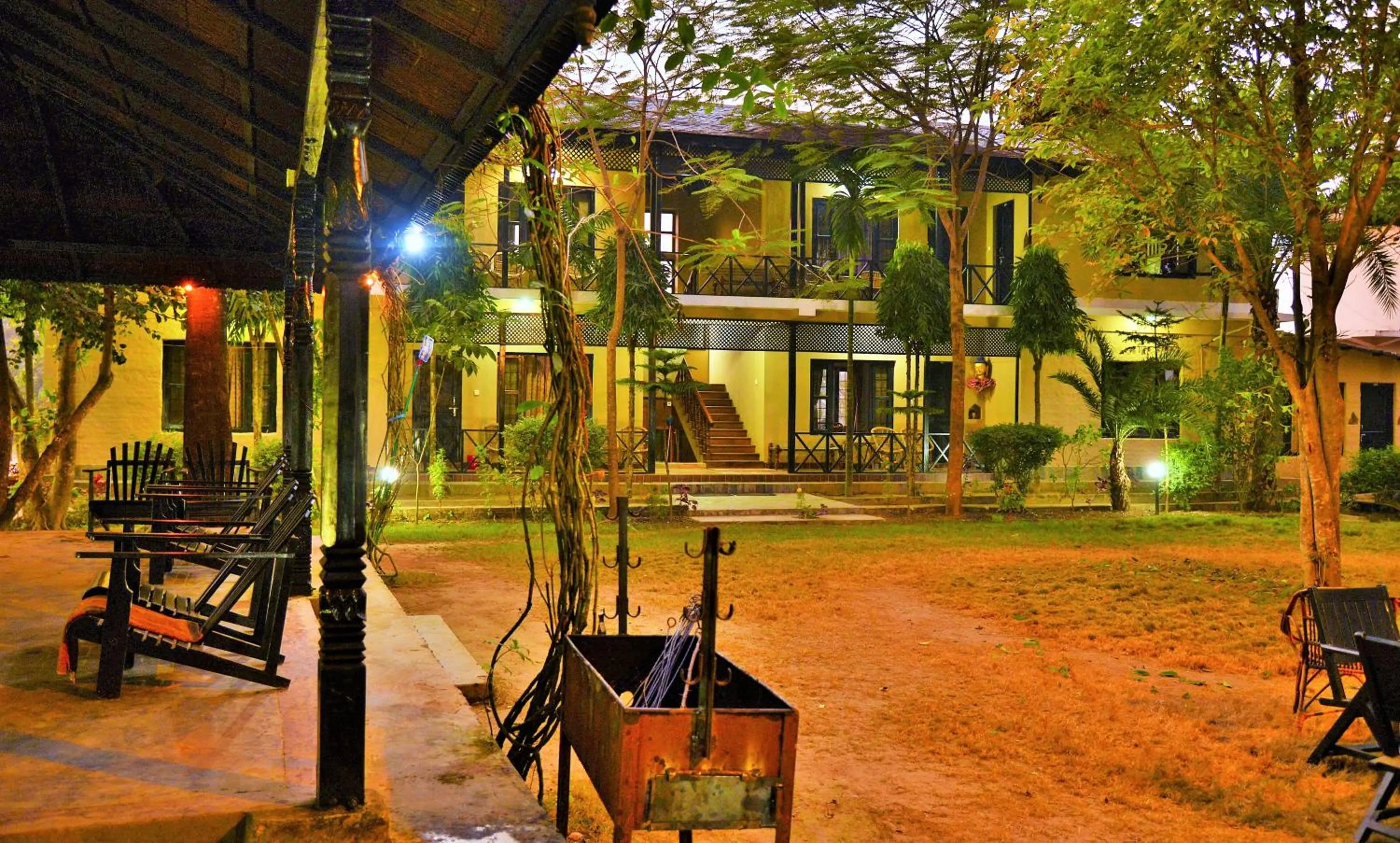 Property building in Hotel Parkside