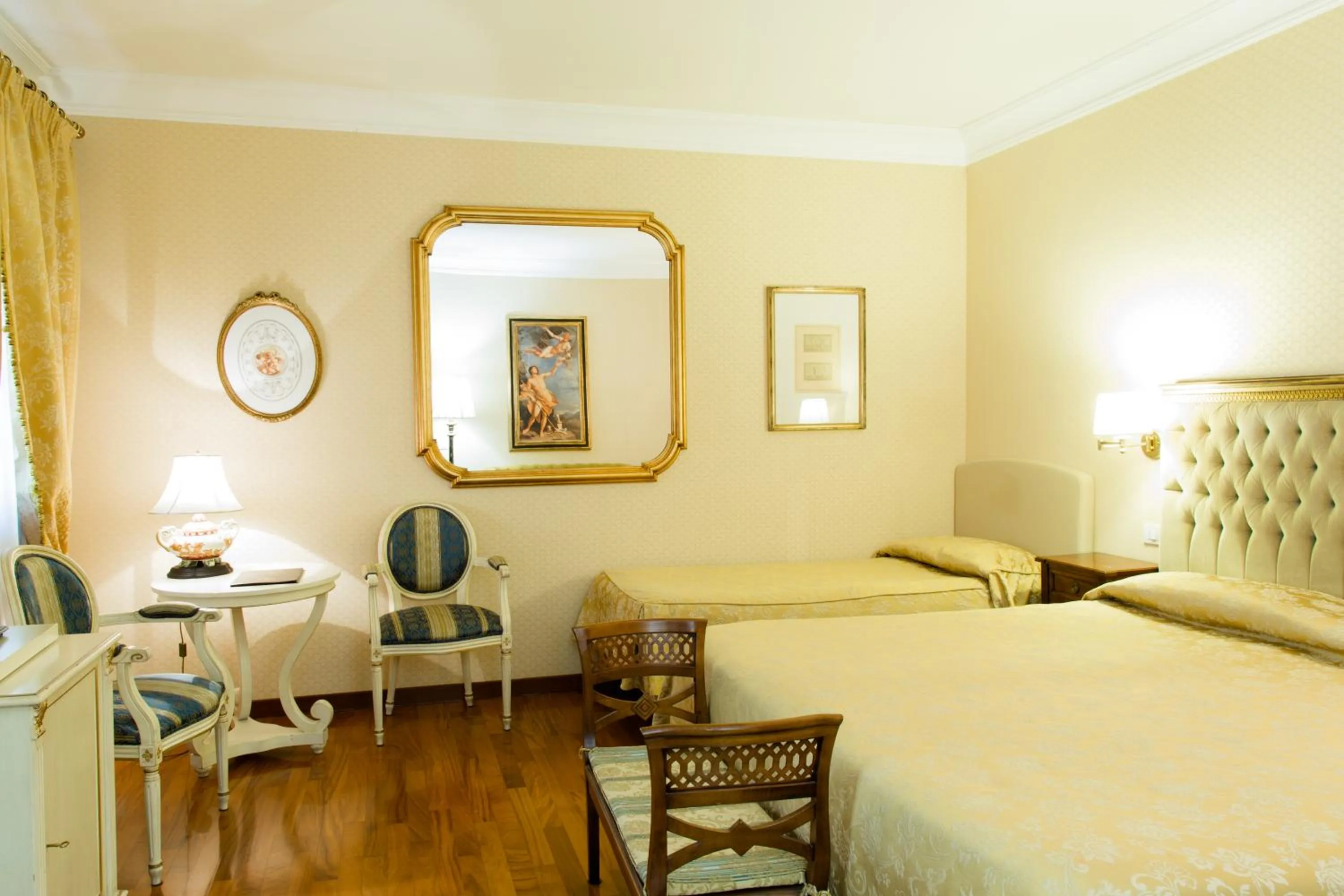 Bed in Hotel Bramante