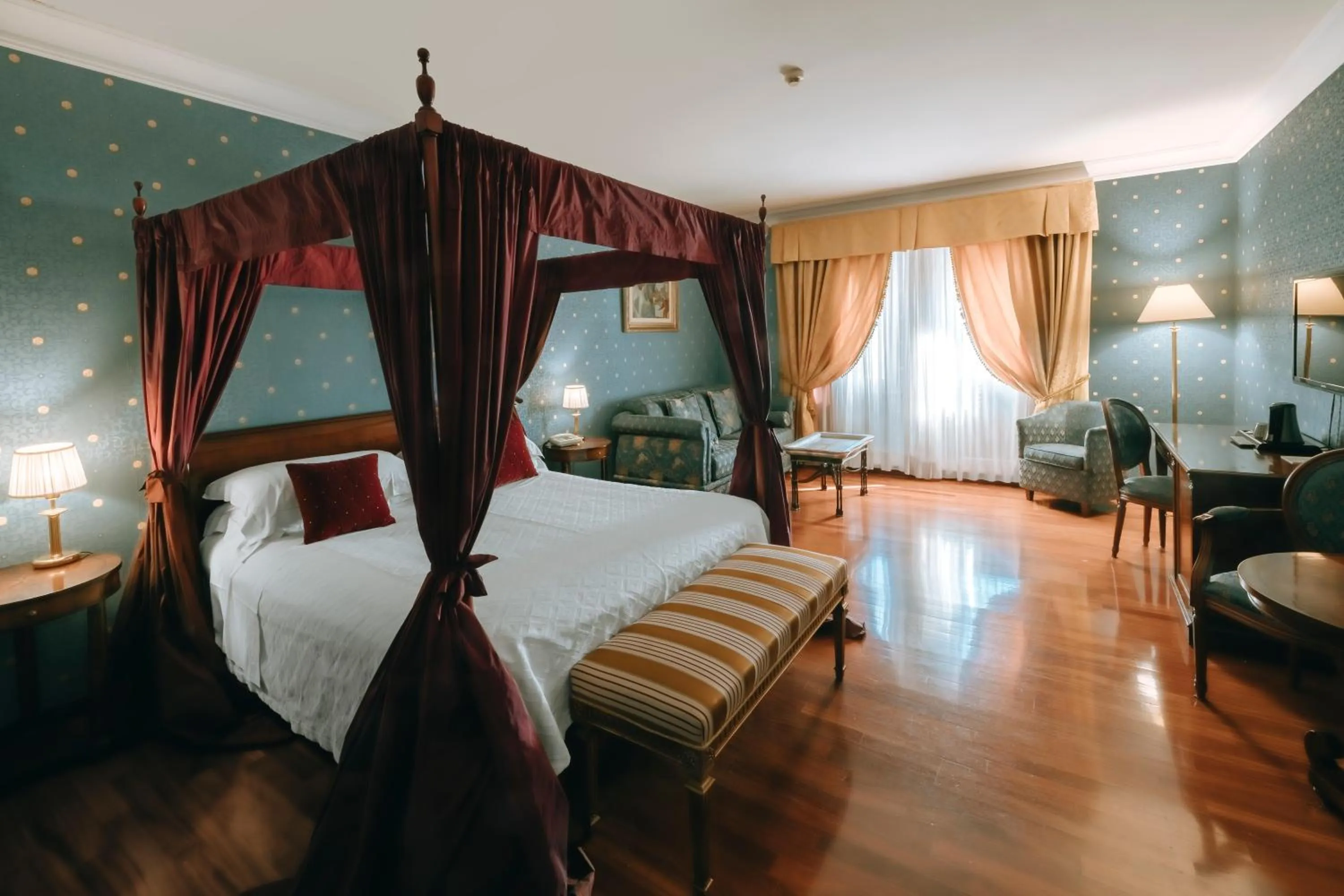 Bed in Hotel Bramante