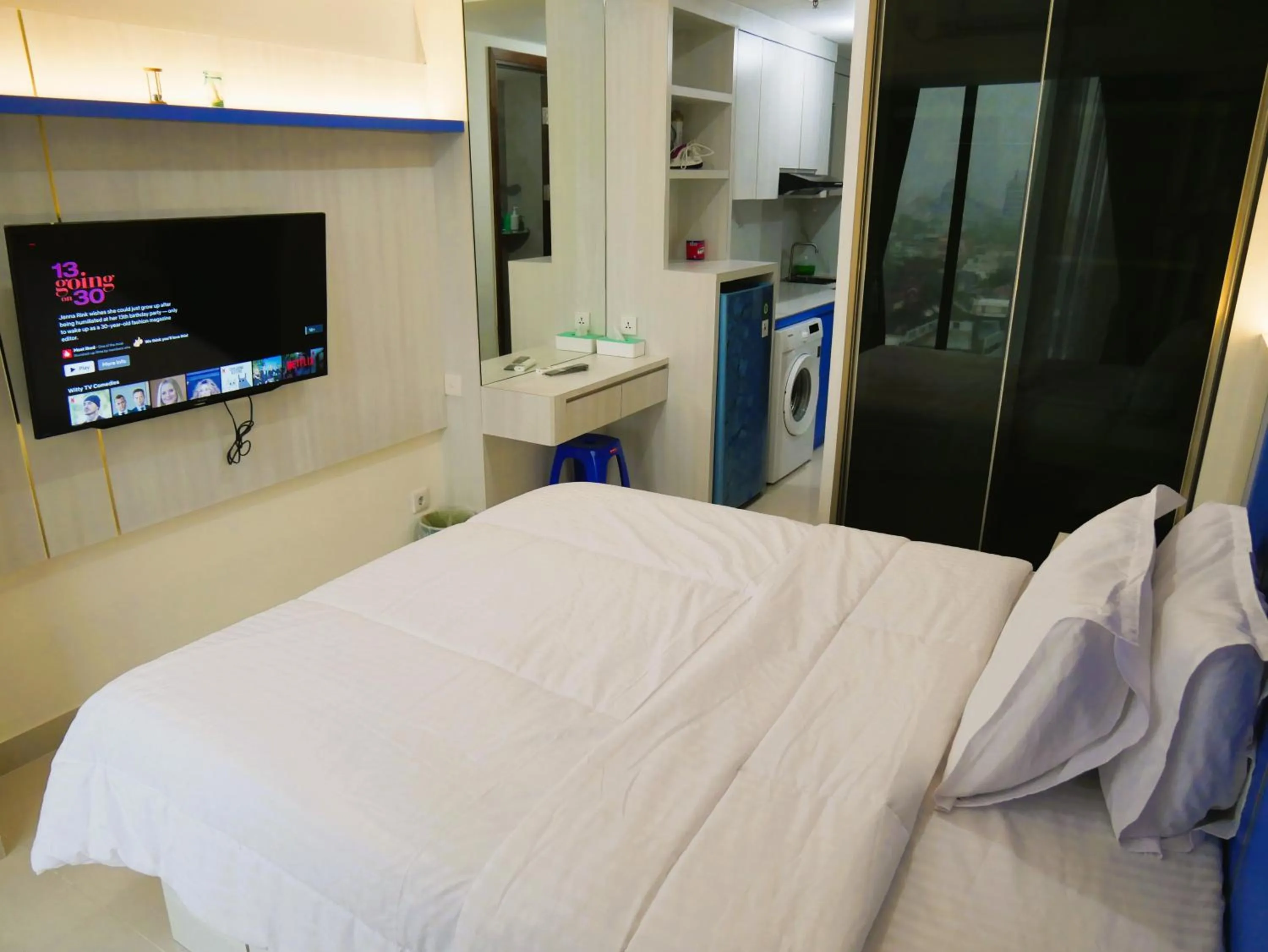 Bedroom, Bed in Meisterstadt Pollux Habibie