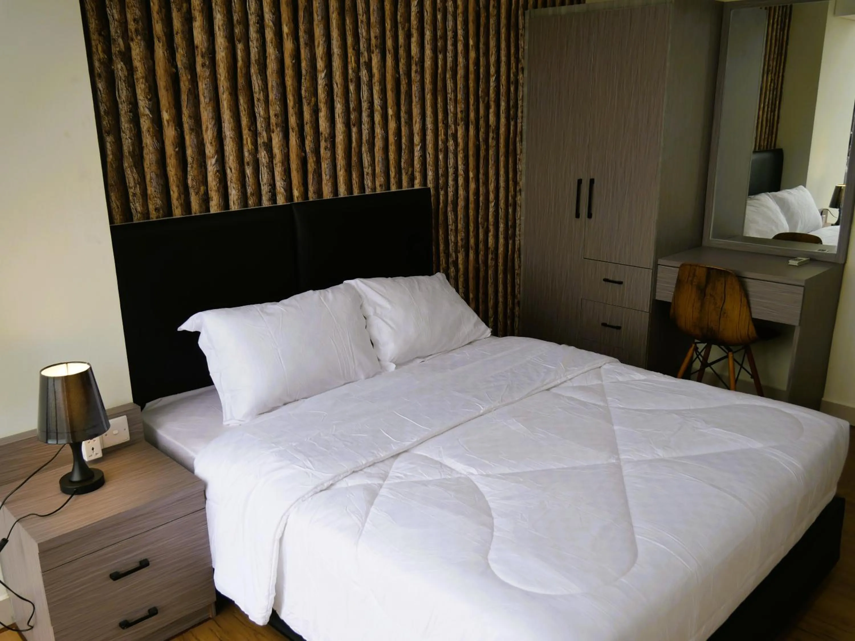 Bed in Meisterstadt Pollux Habibie