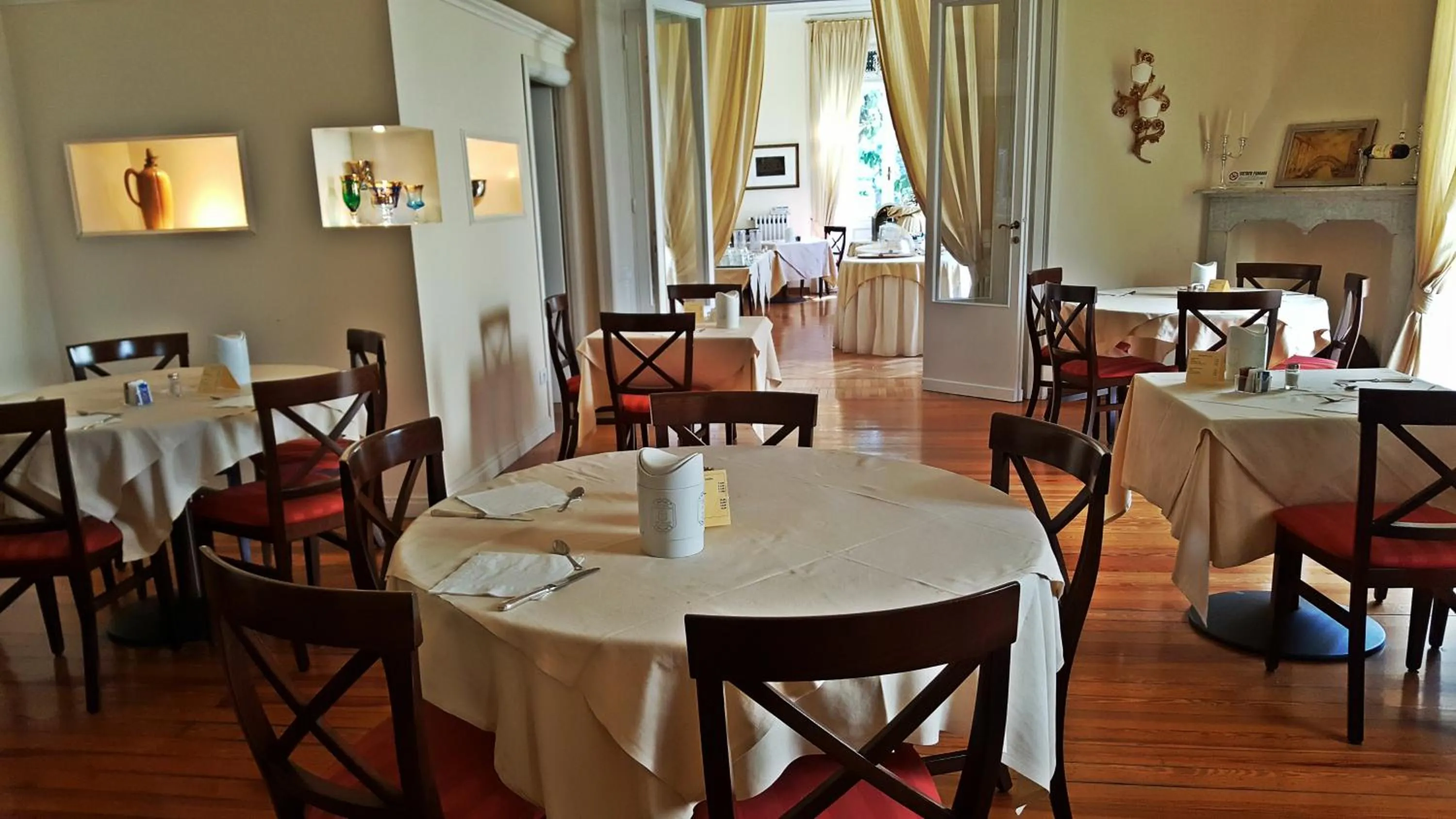 Lounge or bar in Hotel Canali - Le Cinque Terre