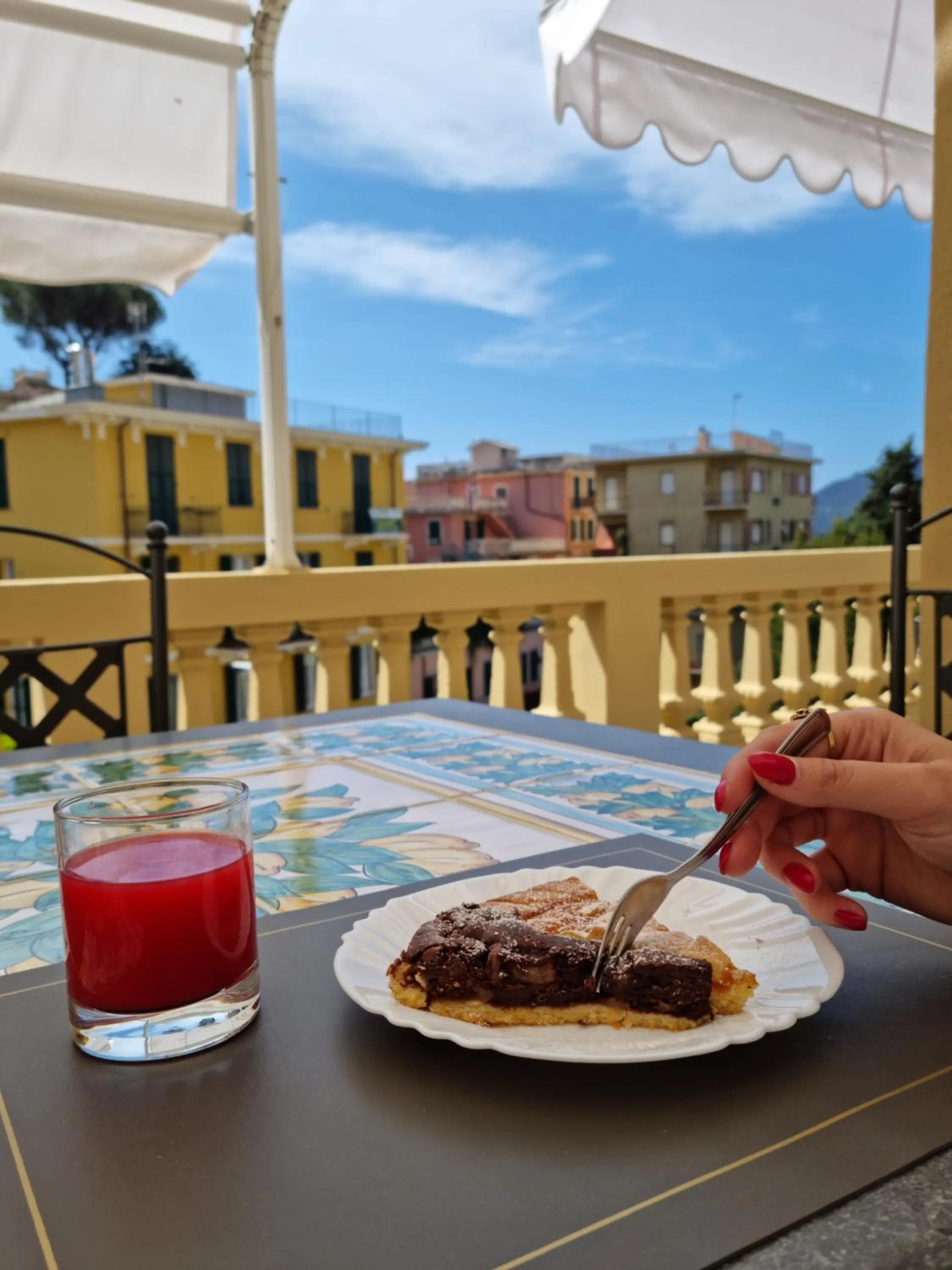 Breakfast in Hotel Canali - Le Cinque Terre