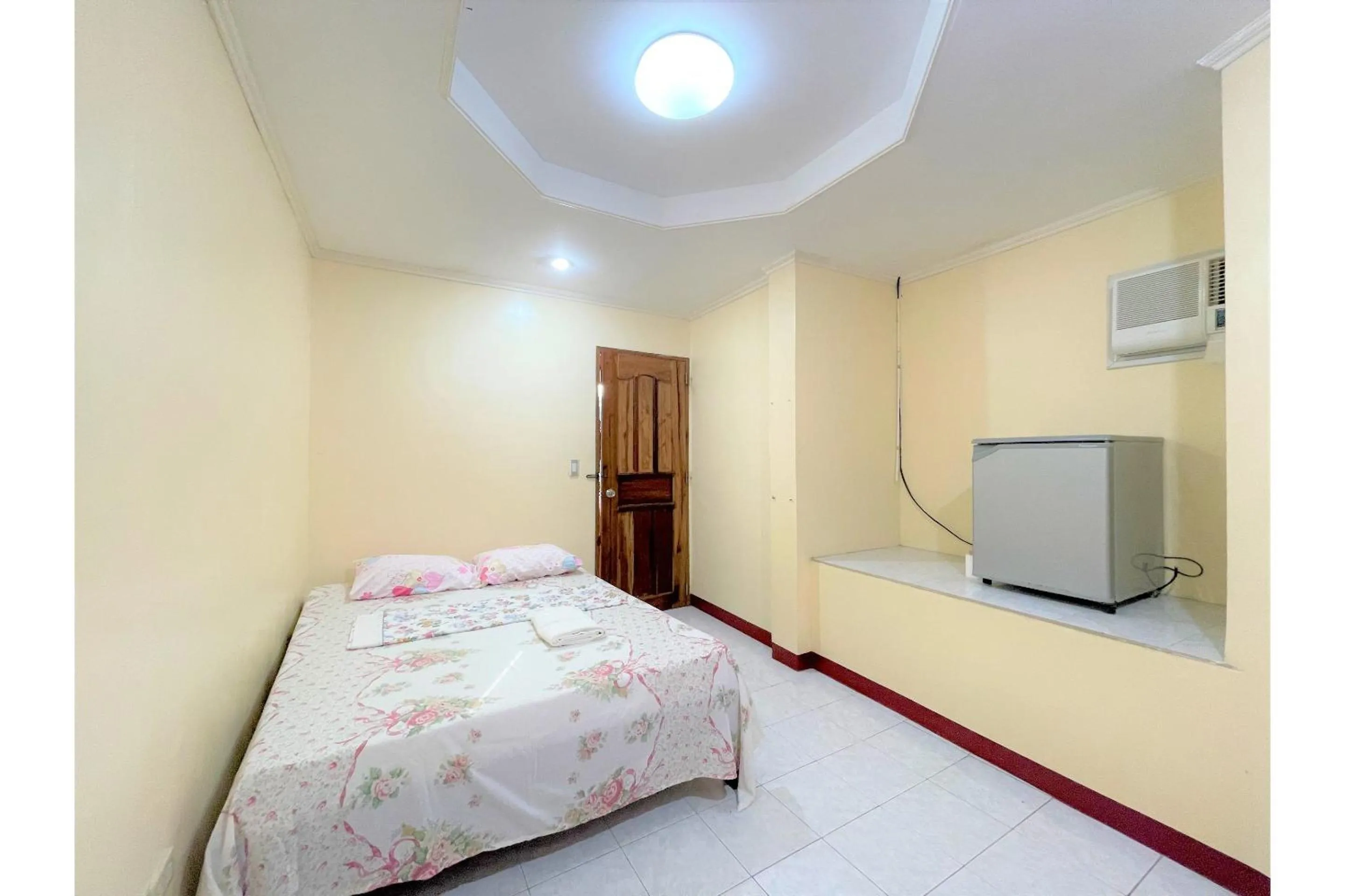 Bedroom, Bed in OYO 876 Escurel Inn Boracay