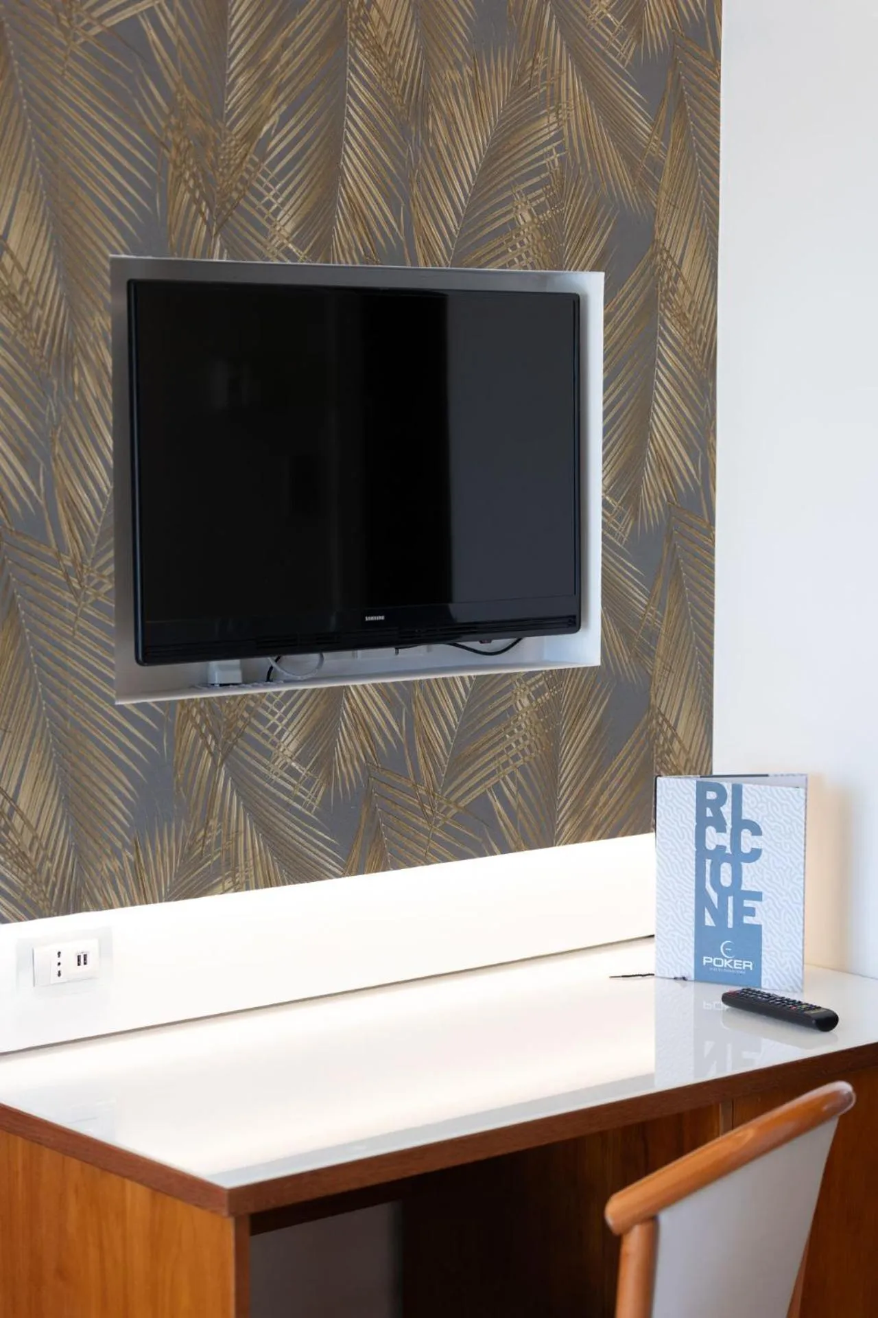 Bedroom in Hotel Poker