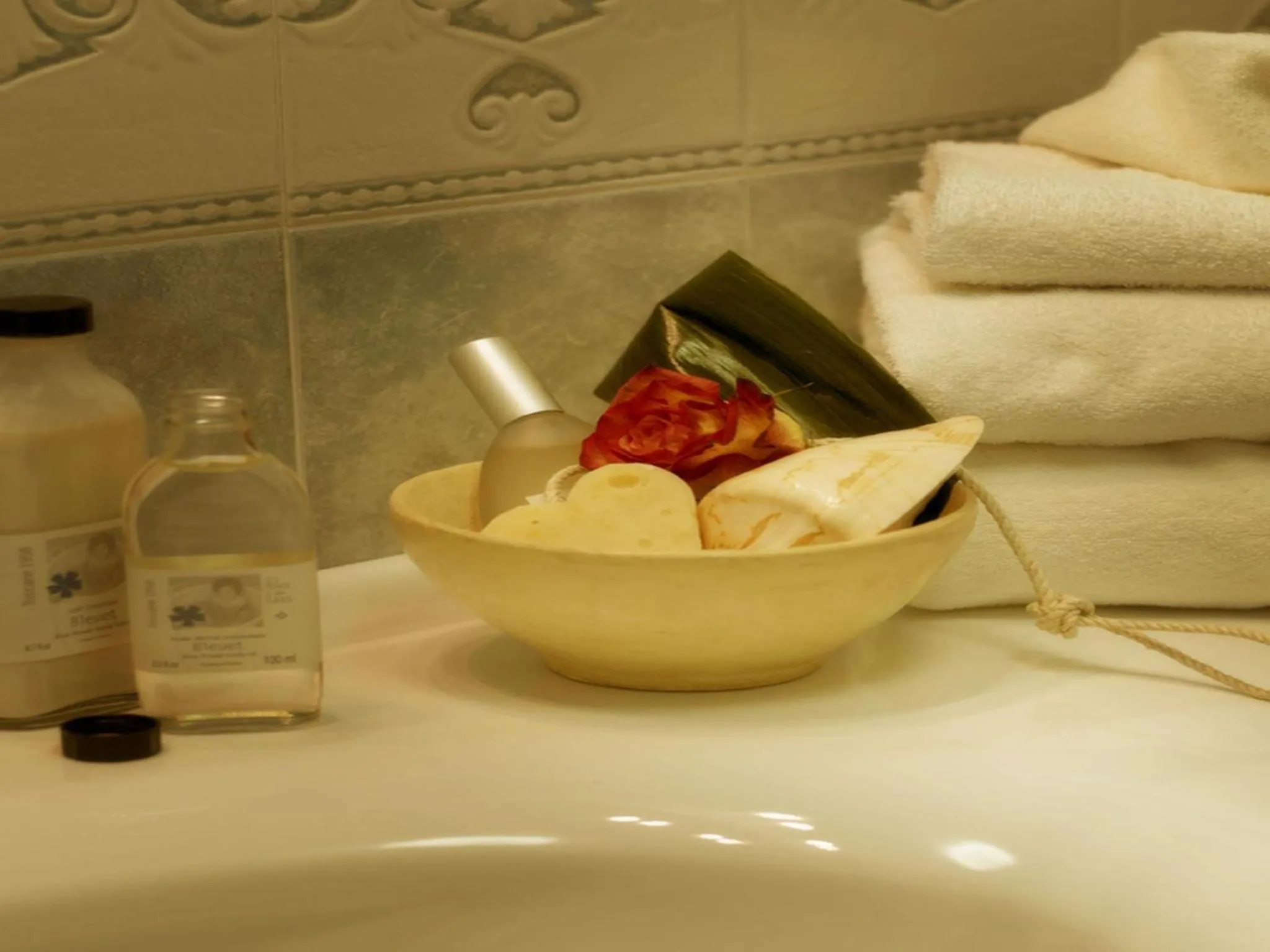 Bathroom in Hotel Poker