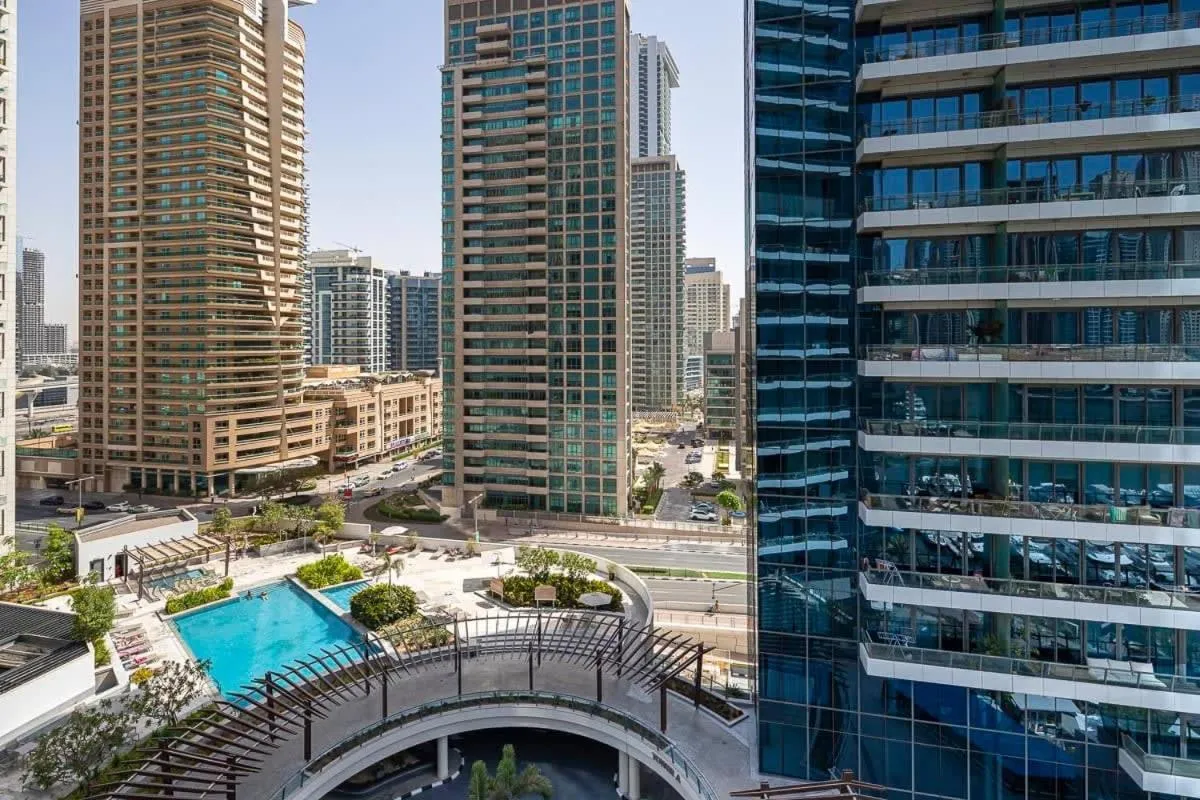 Frank Porter - Silverene Tower B