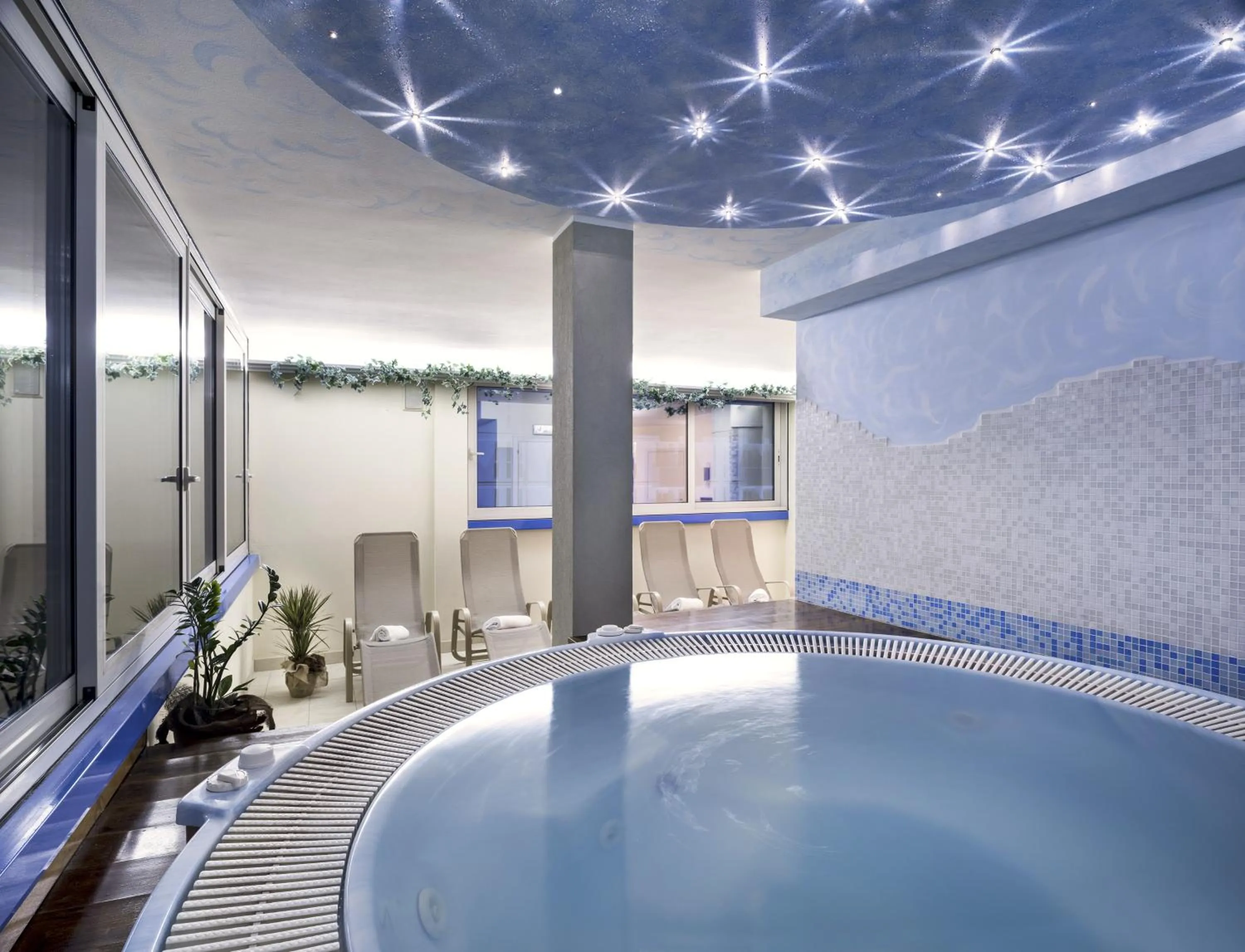 Hot Tub in Hotel San Michele