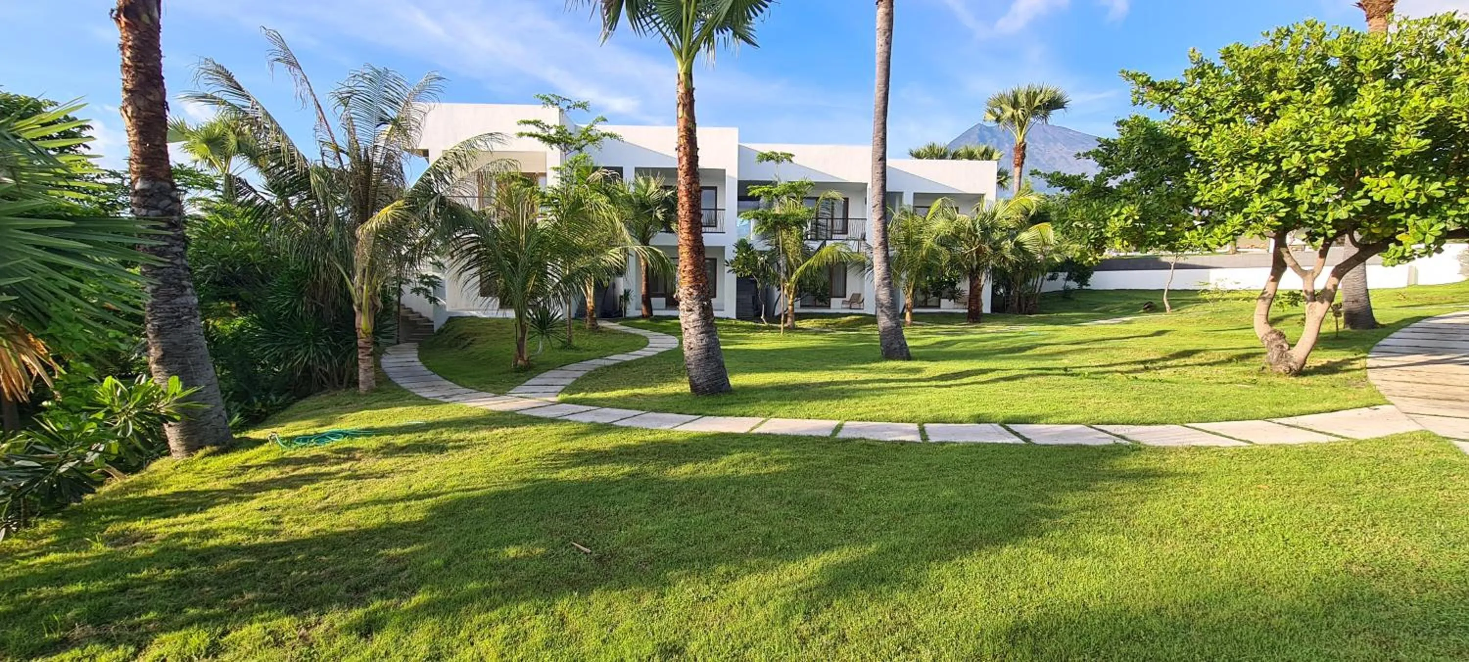 Property building in Palm Springs Bali Dive Resort