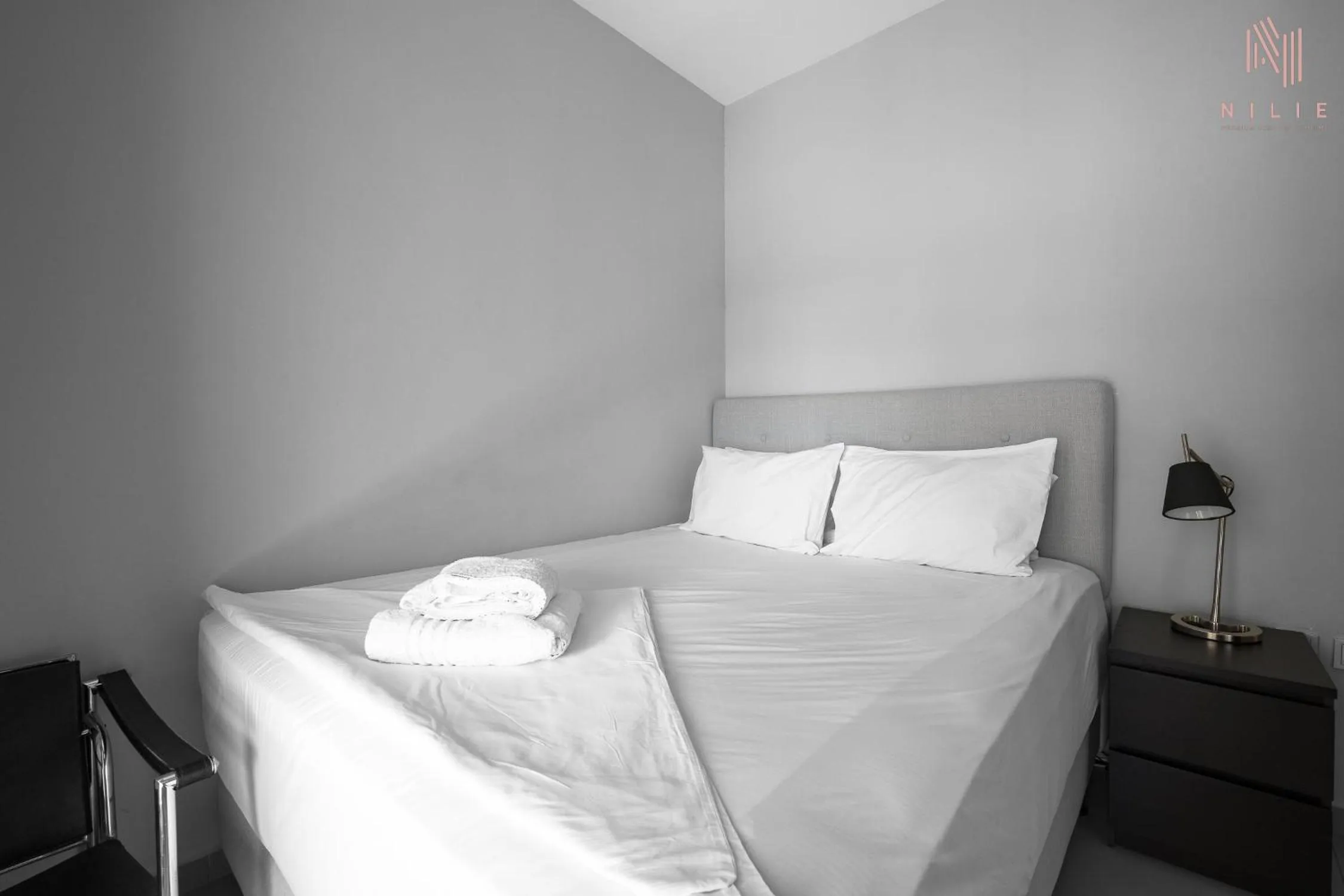 Bed in Awesome Sea View, Nilie Hospitality MGMT